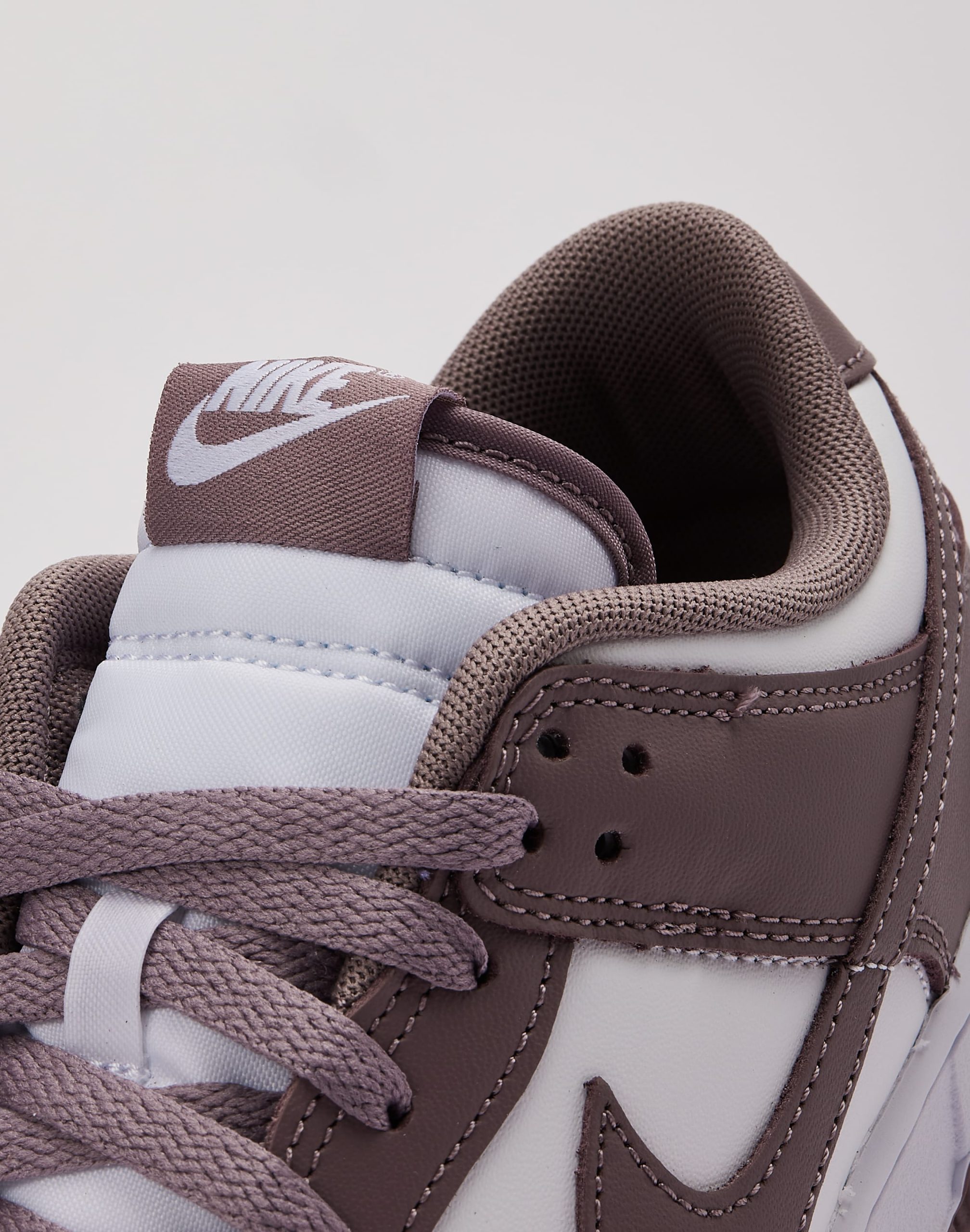 Nike Dunk Low - Image 5