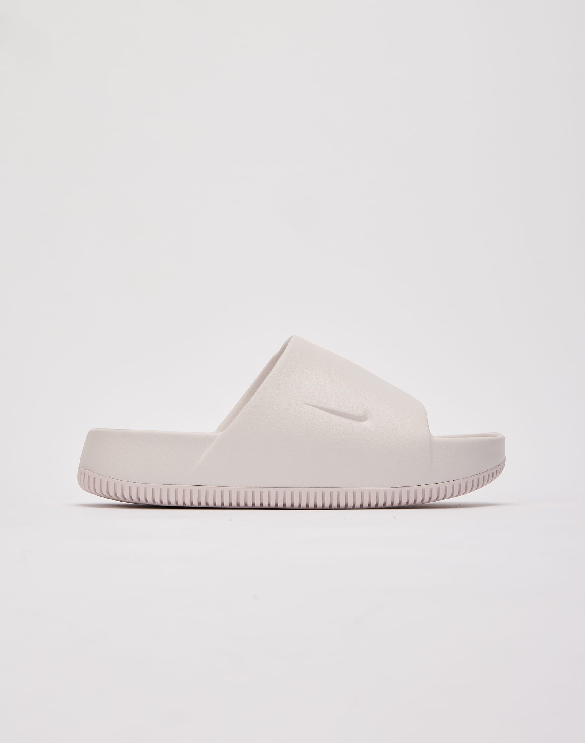 Nike Calm Slides