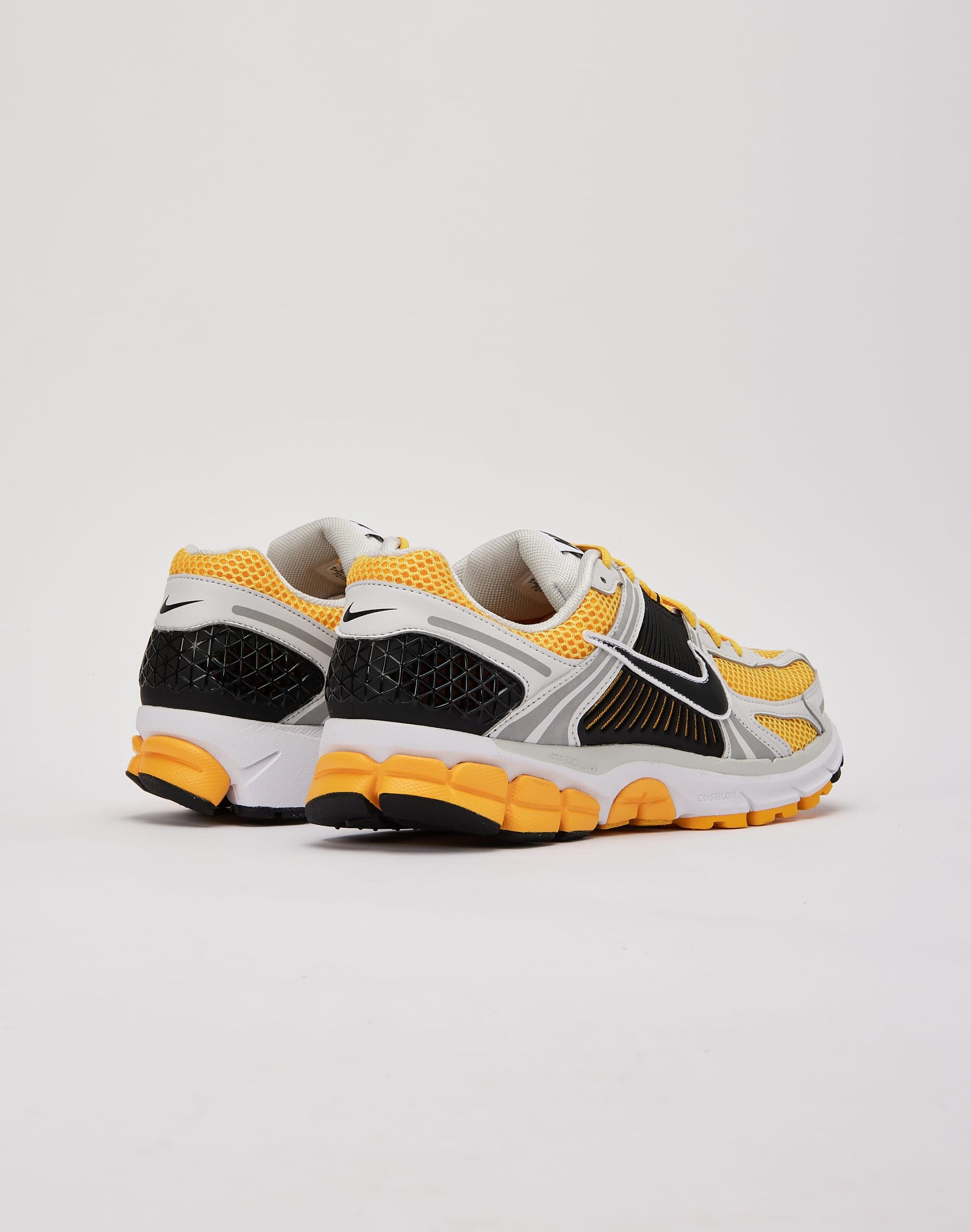 Nike Zoom Vomero 5 - Image 3