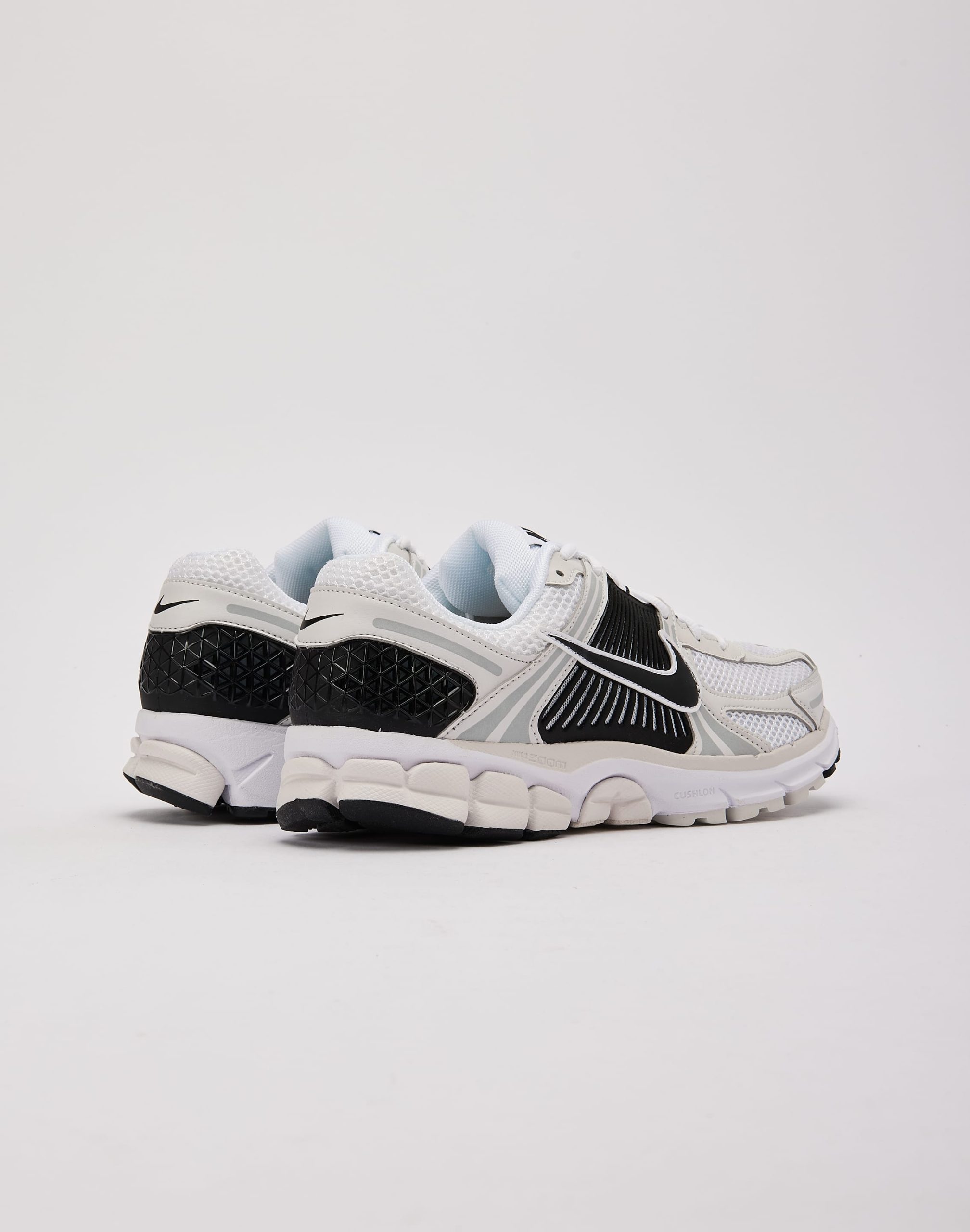 Nike Zoom Vomero 5 - Image 3