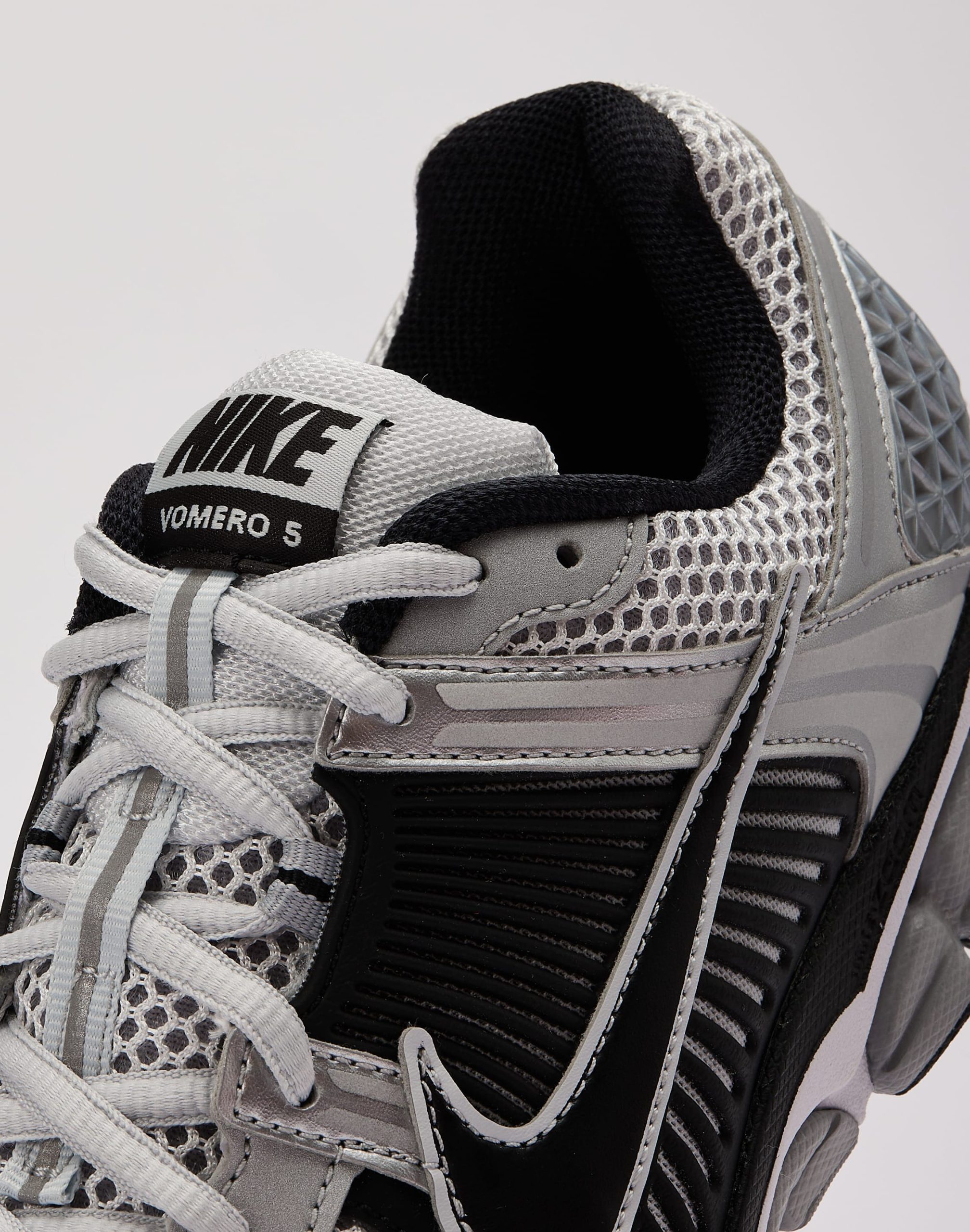 Nike Zoom Vomero 5 - Image 5