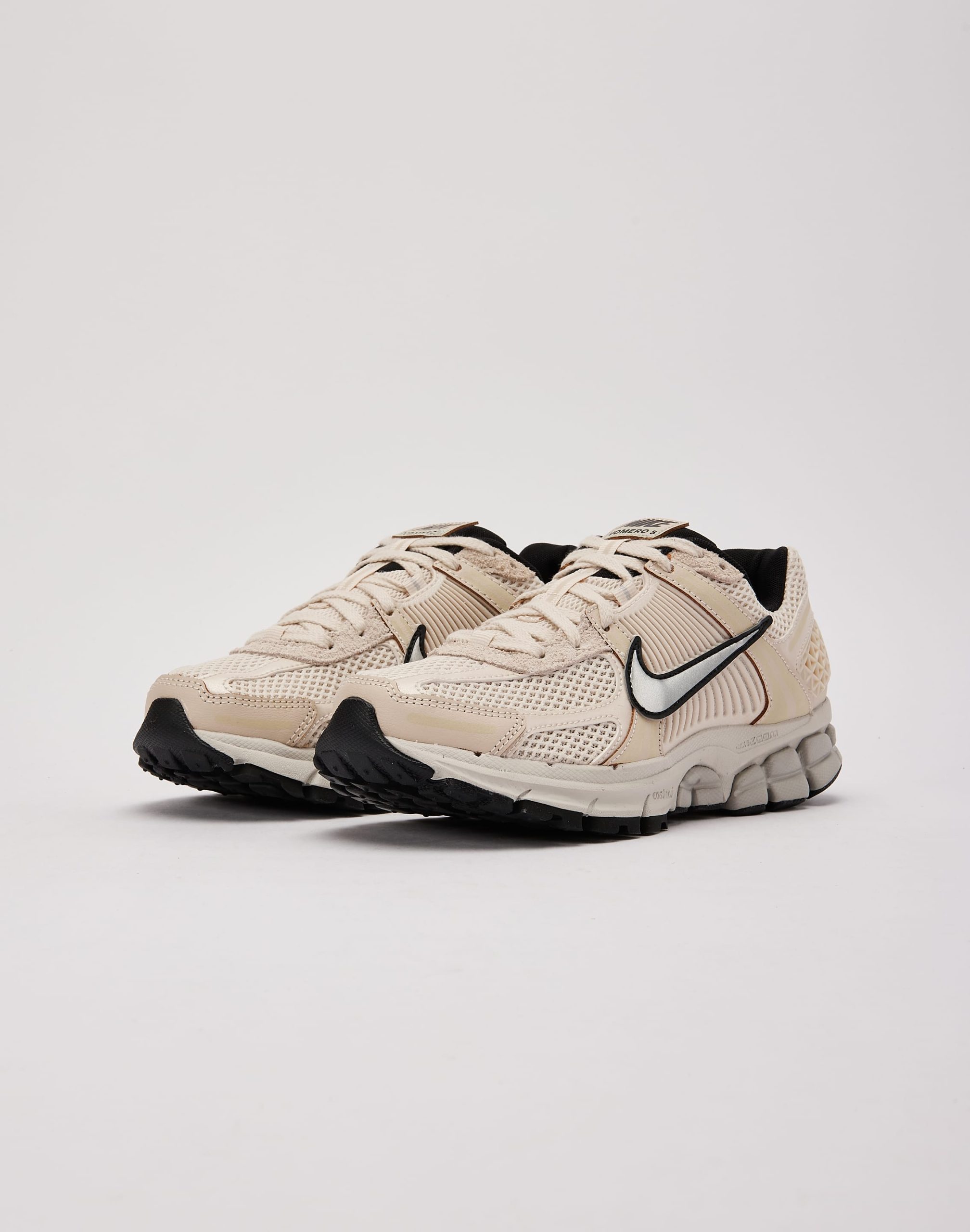 Nike Zoom Vomero 5 - Image 2