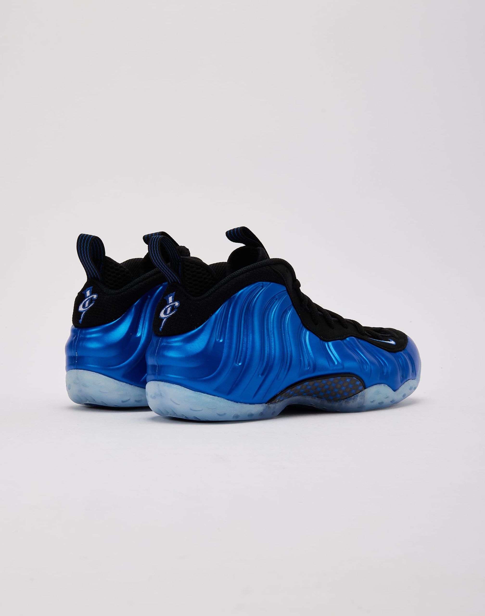 Nike Air Foamposite One 'Royal' Grade-School - Image 3