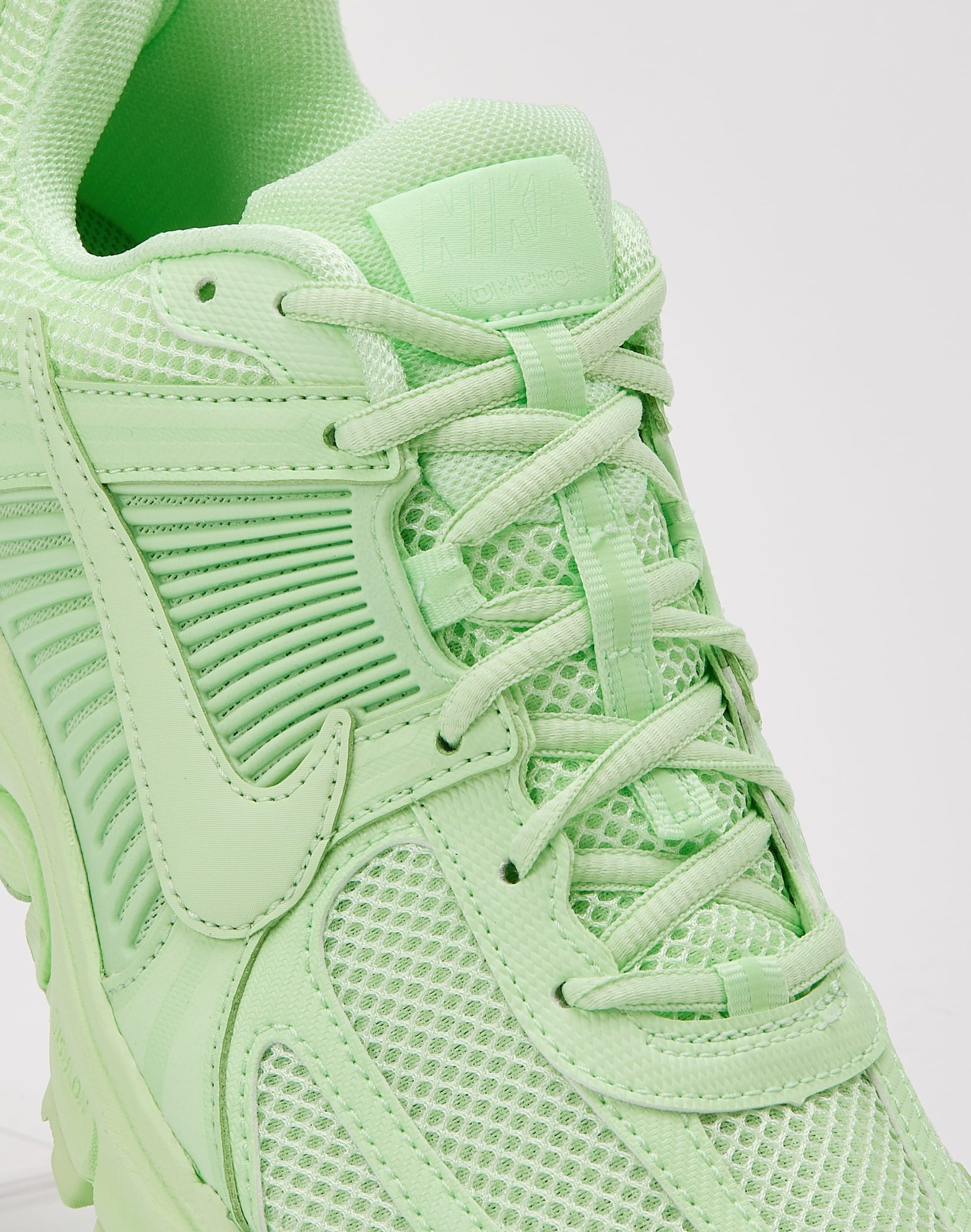 Nike Zoom Vomero 5 - Image 5
