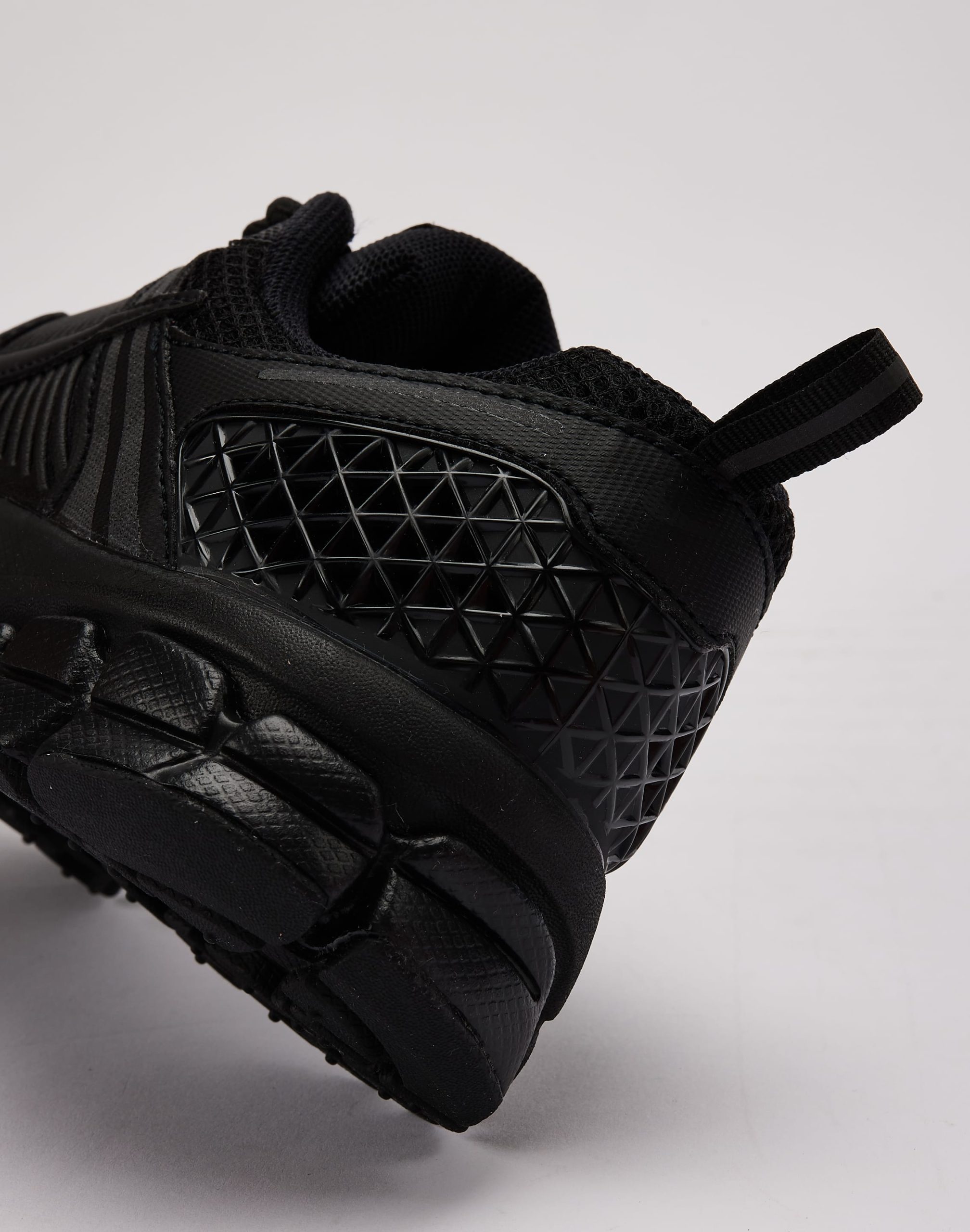 Nike Zoom Vomero 5 Grade-School - Image 5