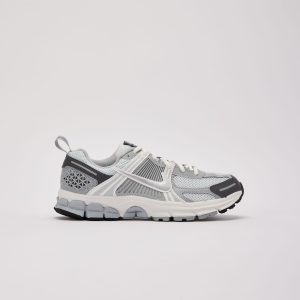 Nike Zoom Vomero 5 Grade-School