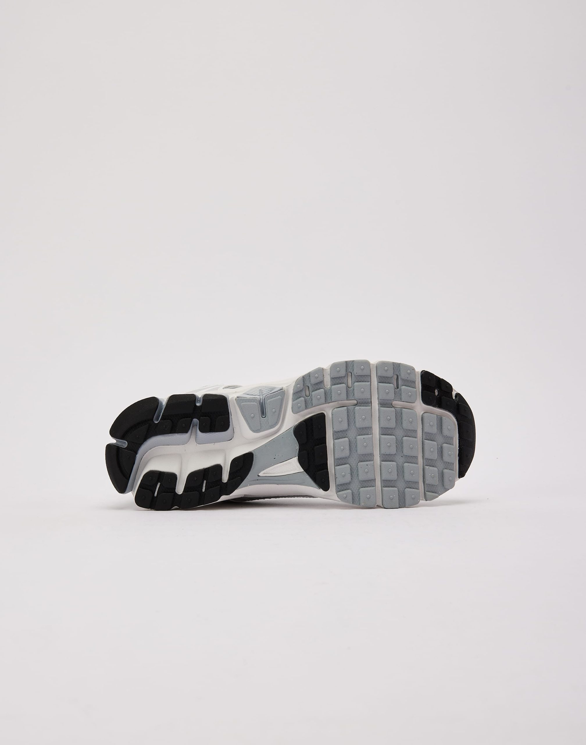 Nike Zoom Vomero 5 Grade-School - Image 4