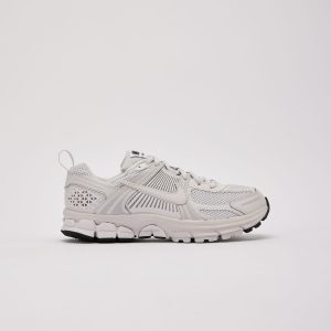 Nike Zoom Vomero 5 Grade-School