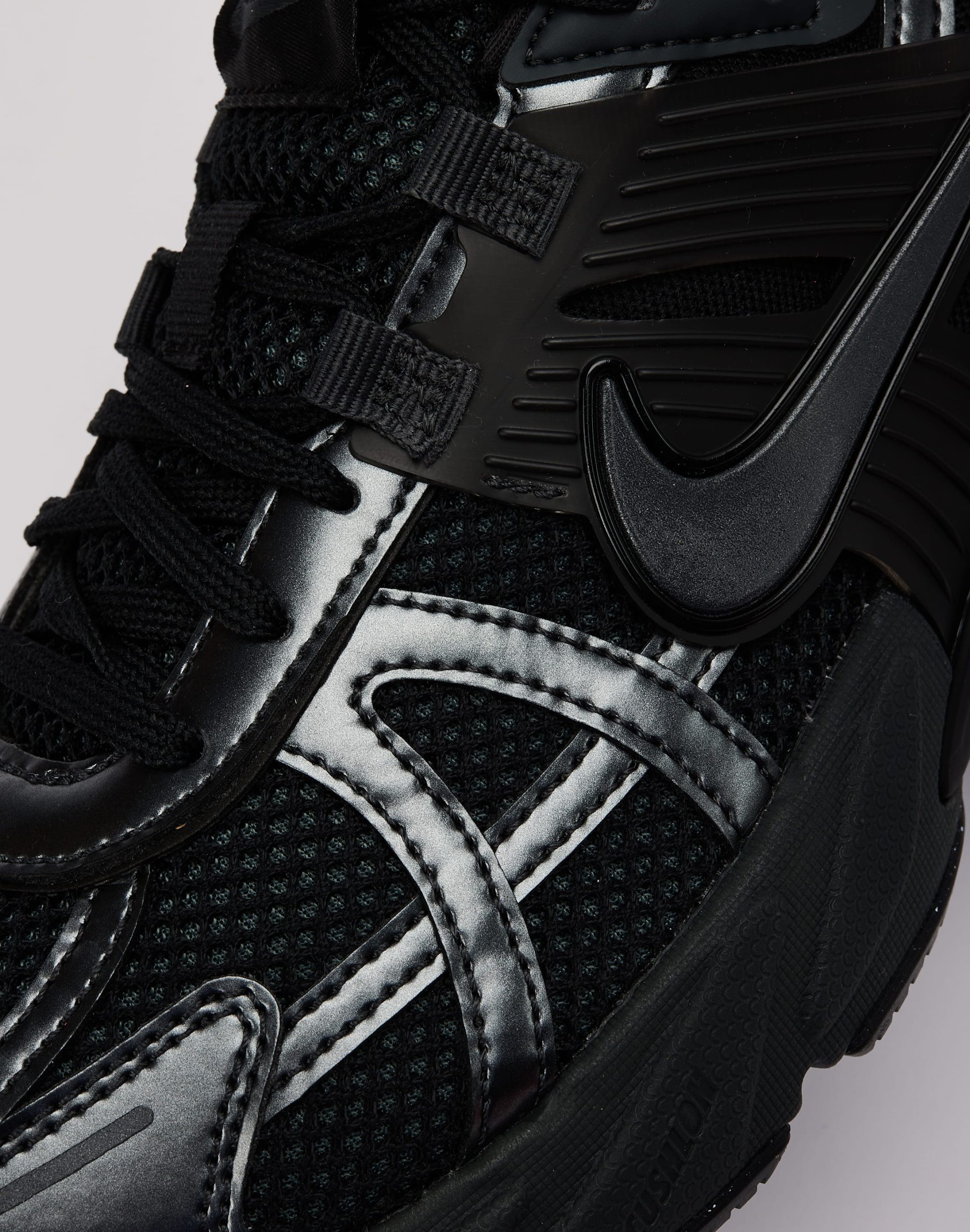 Nike V2K Run - Image 5
