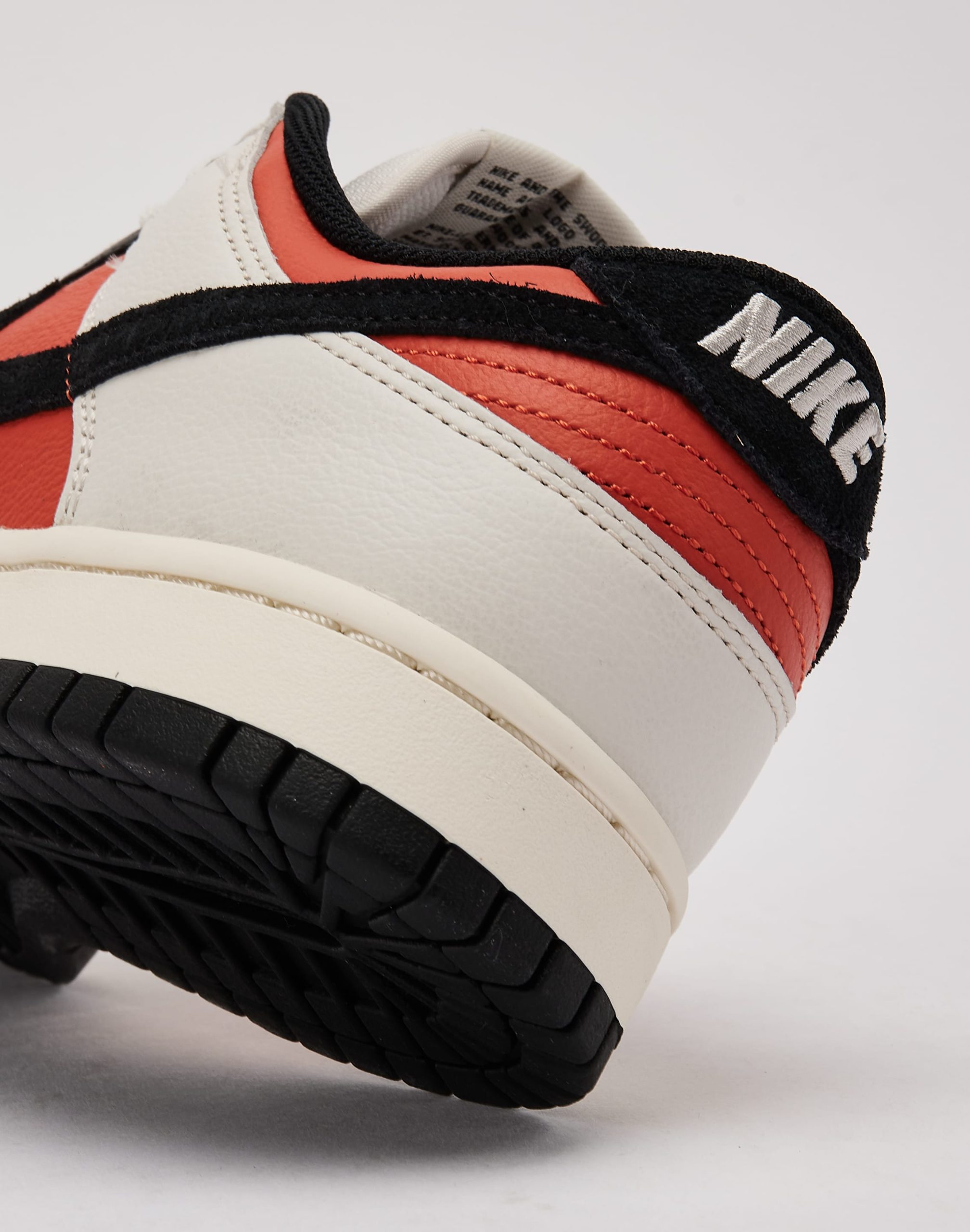 Nike Dunk Low Retro - Image 5