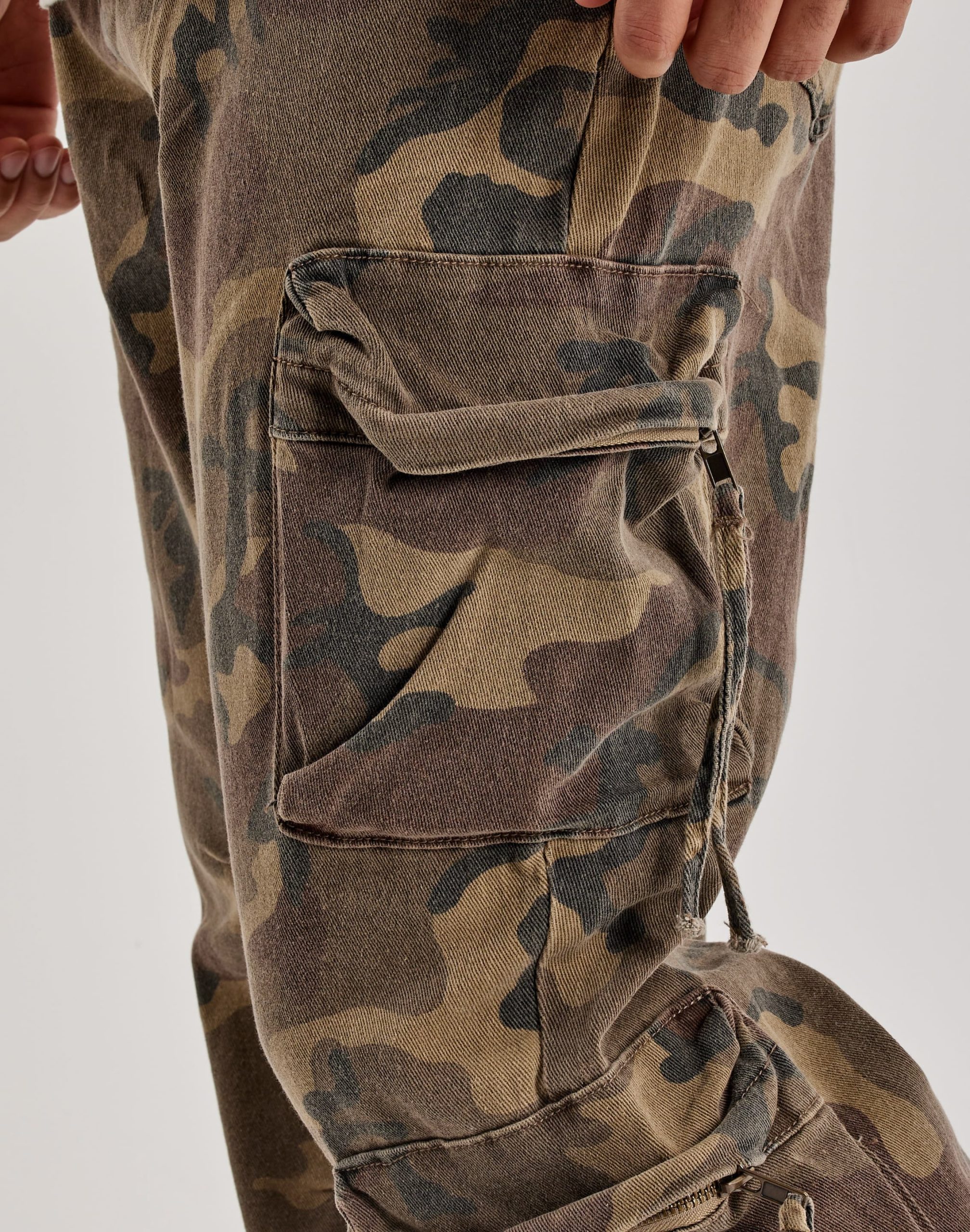 Caliber Stacked Battalion Cargo Pants - Image 3