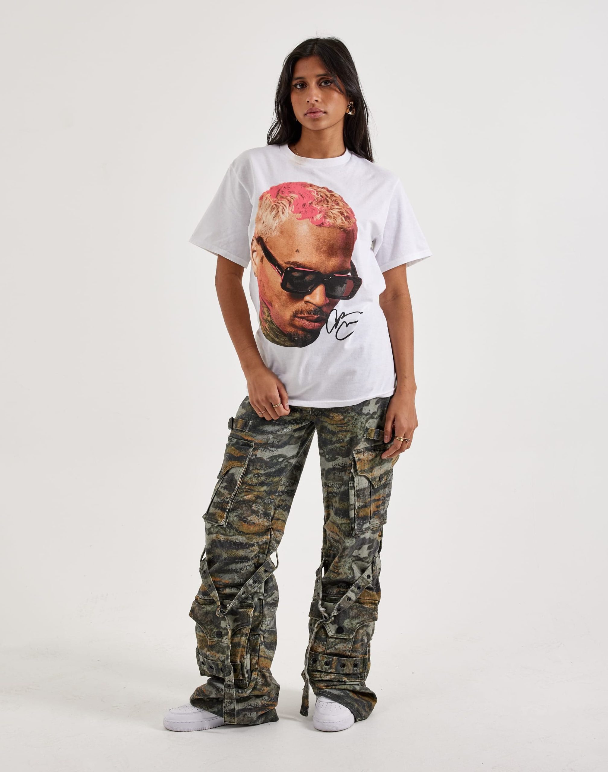 Chris Brown Autograph Big Head Tee - Image 4
