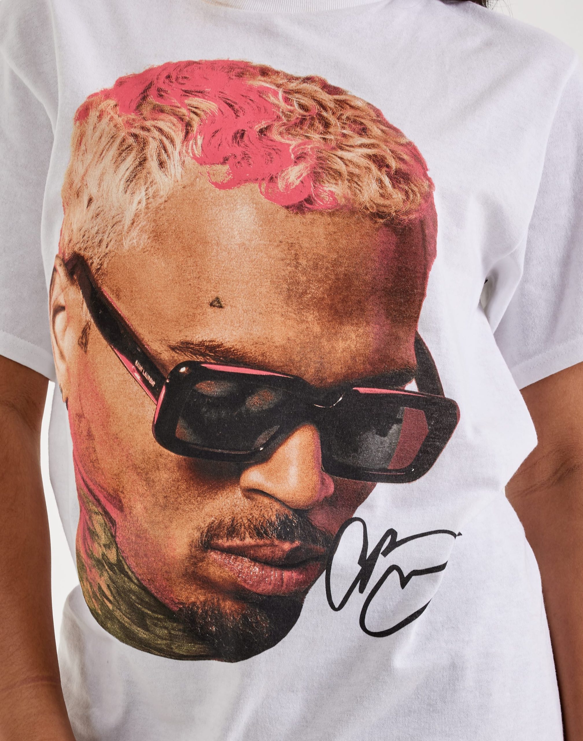Chris Brown Autograph Big Head Tee - Image 2
