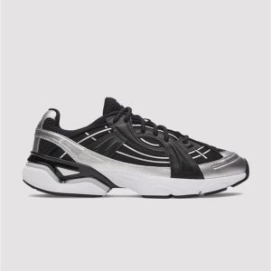 Under Armour Sola
