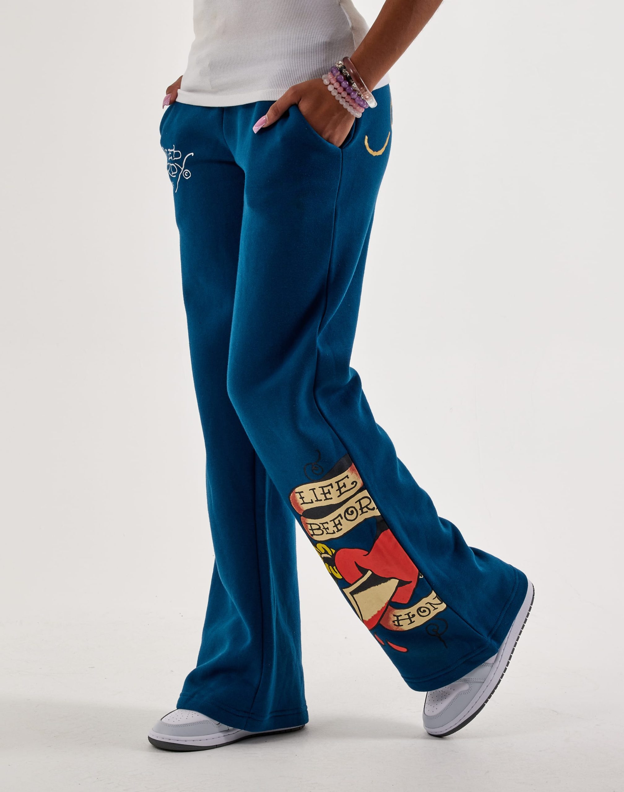 Ed Hardy Heart Skull Y2K Fleece Sweatpants - Image 3