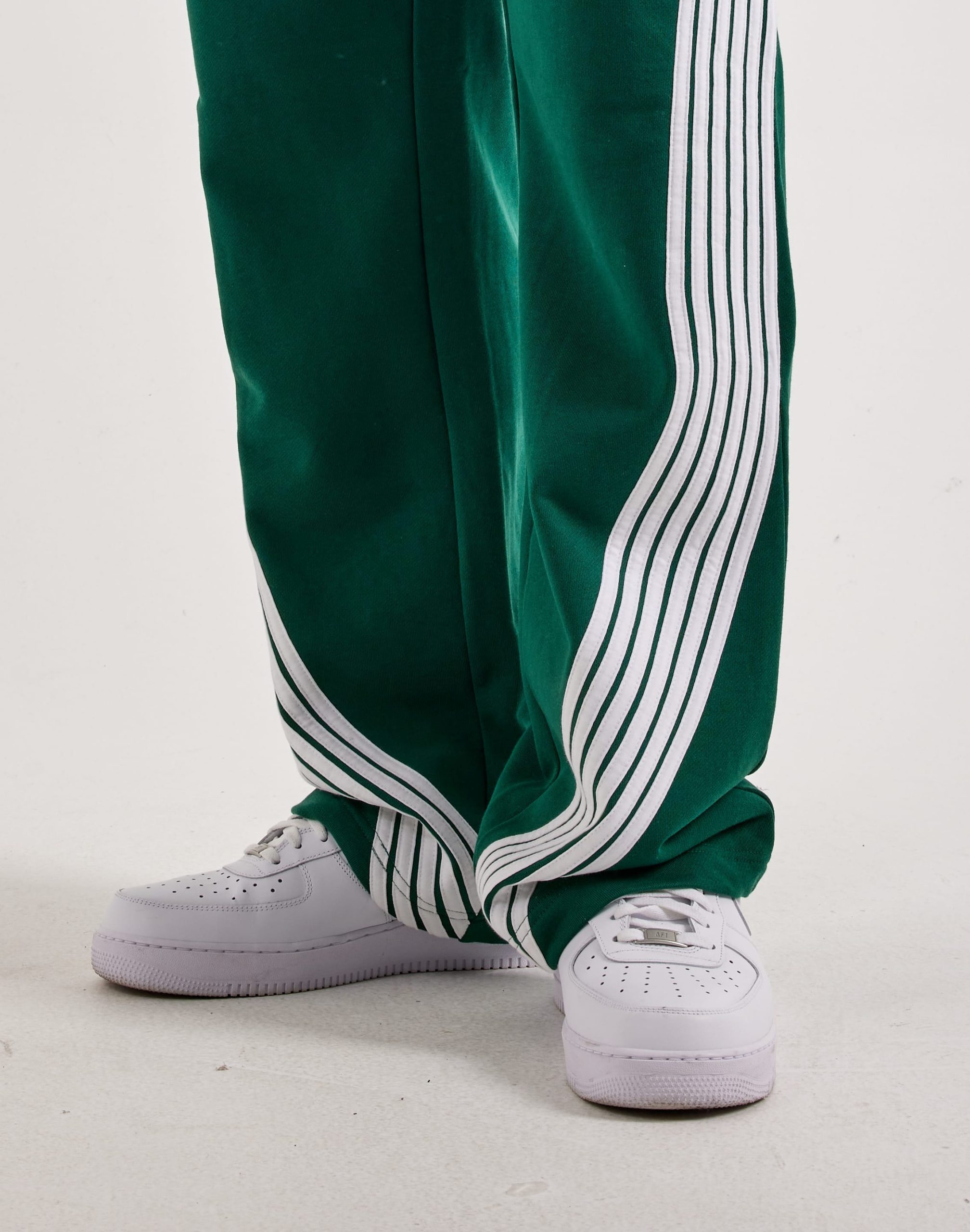 EPTM Highland Fleece Pants - Image 3