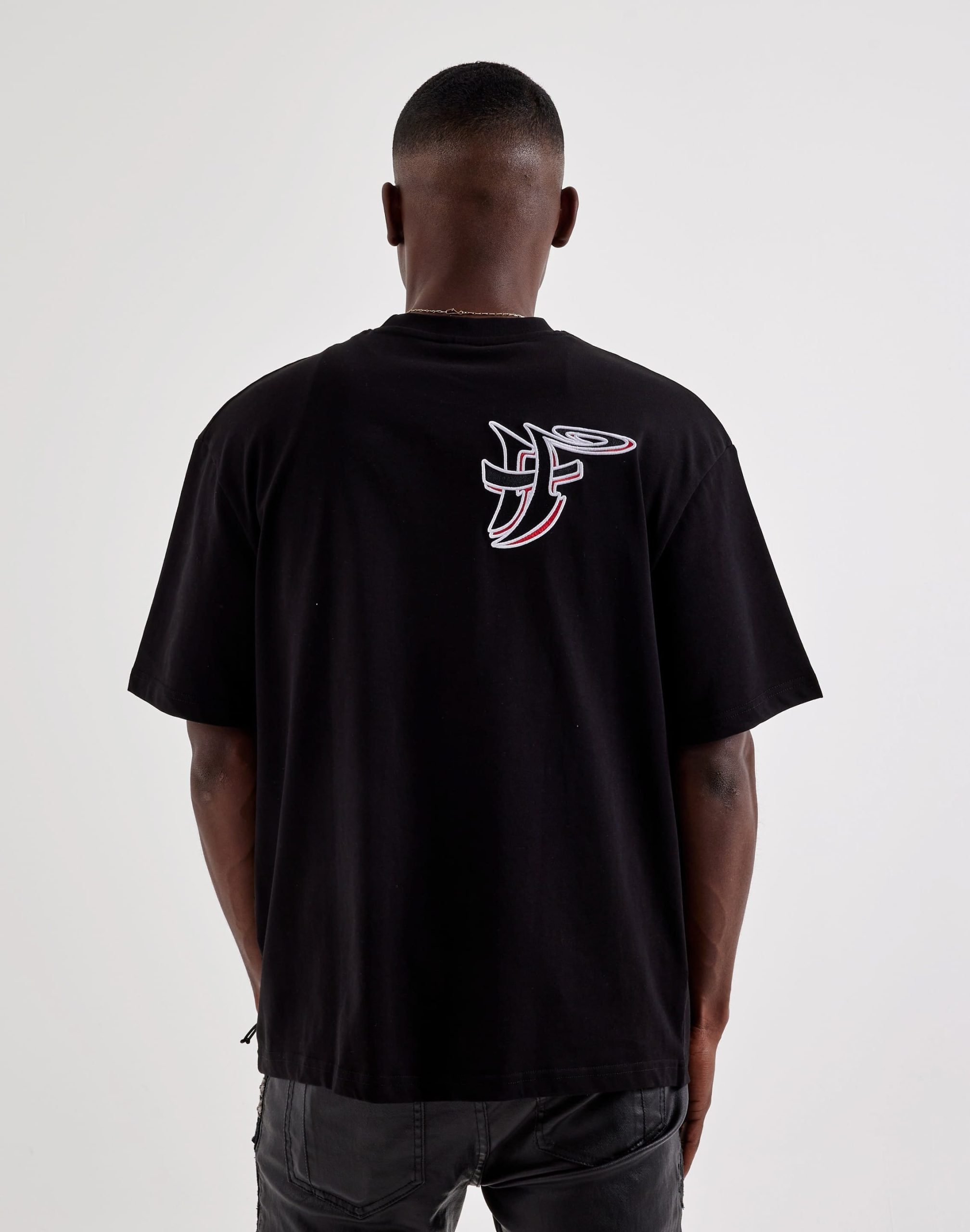 Hoodrich Oversized Graffiti Tee - Image 2