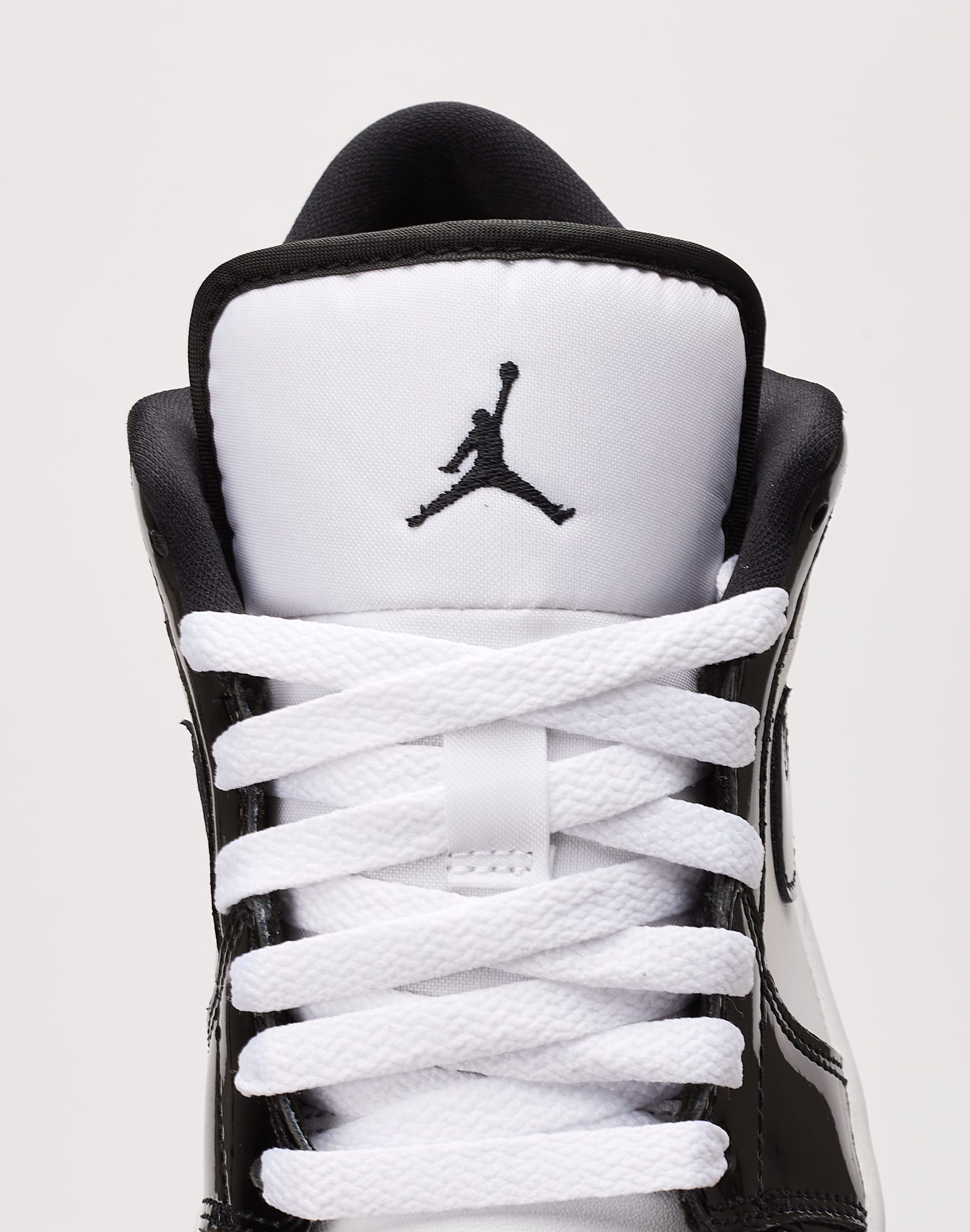 Jordan Air Jordan 1 Low SE 'Concord' - Image 5