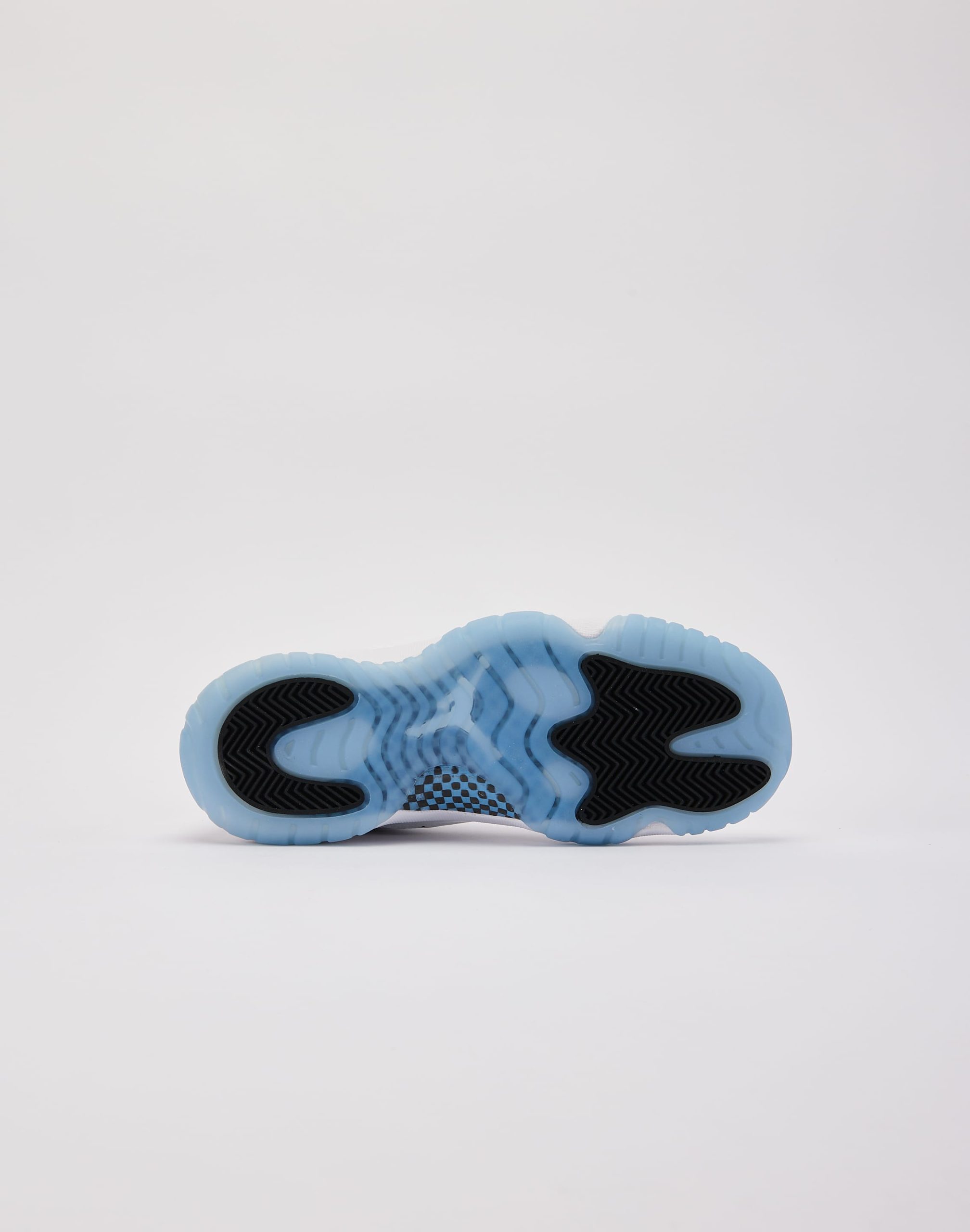 Jordan Air Jordan 11 Retro 'Legend Blue' Grade-School - Image 4