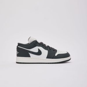 Jordan Air Jordan 1 Low Grade-School