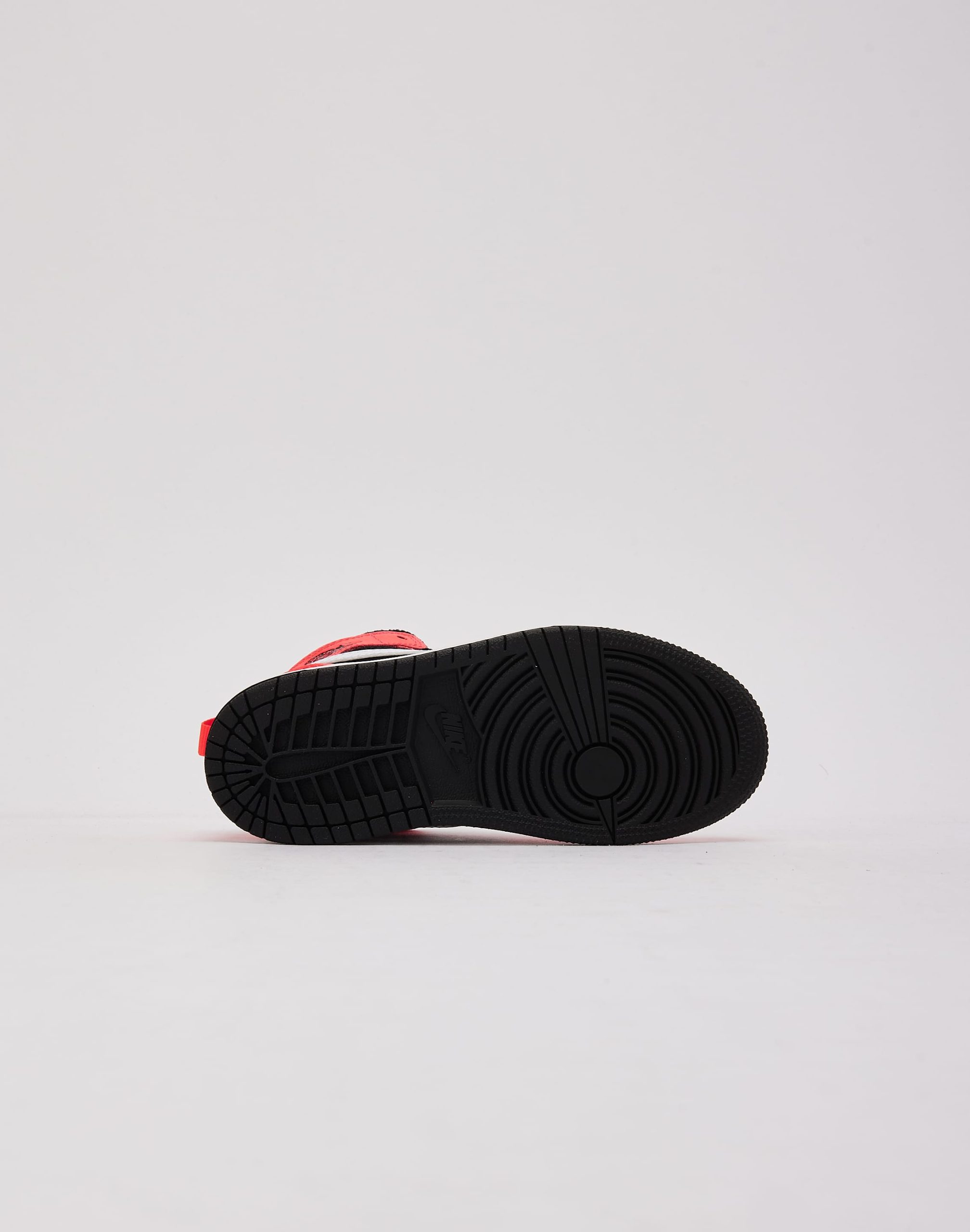 Jordan Air Jordan 1 Mid Pre-School - Image 4