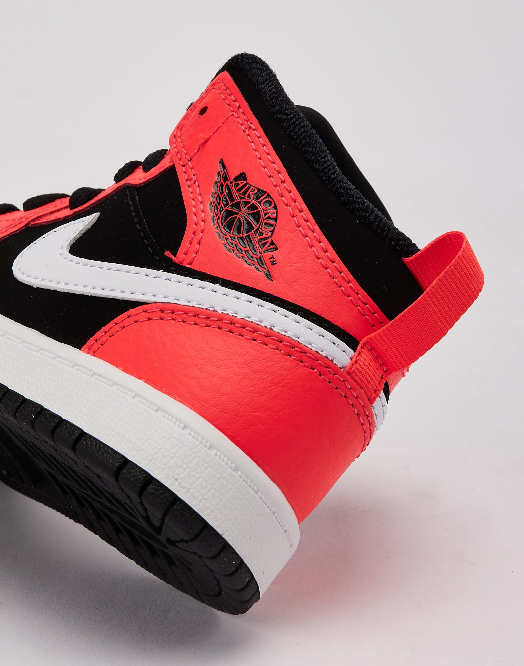 Jordan Air Jordan 1 Mid Pre-School - Image 5