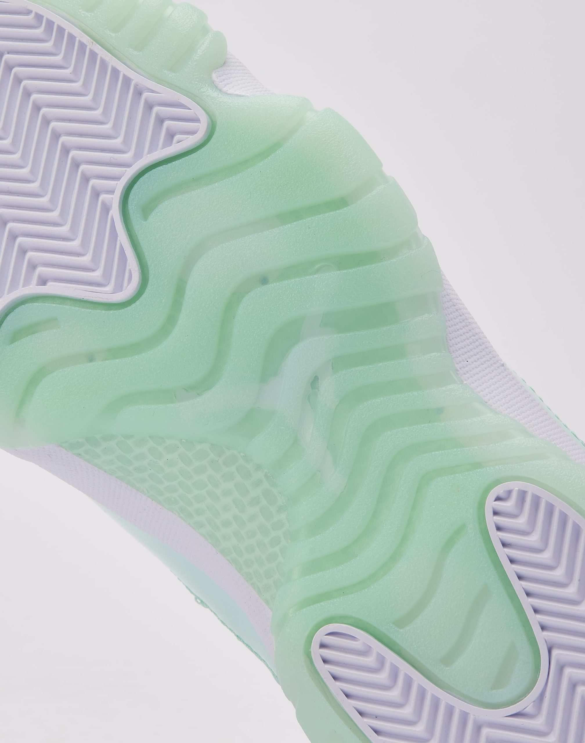 Jordan Air Jordan 11 Retro Low 'Igloo' - Image 7