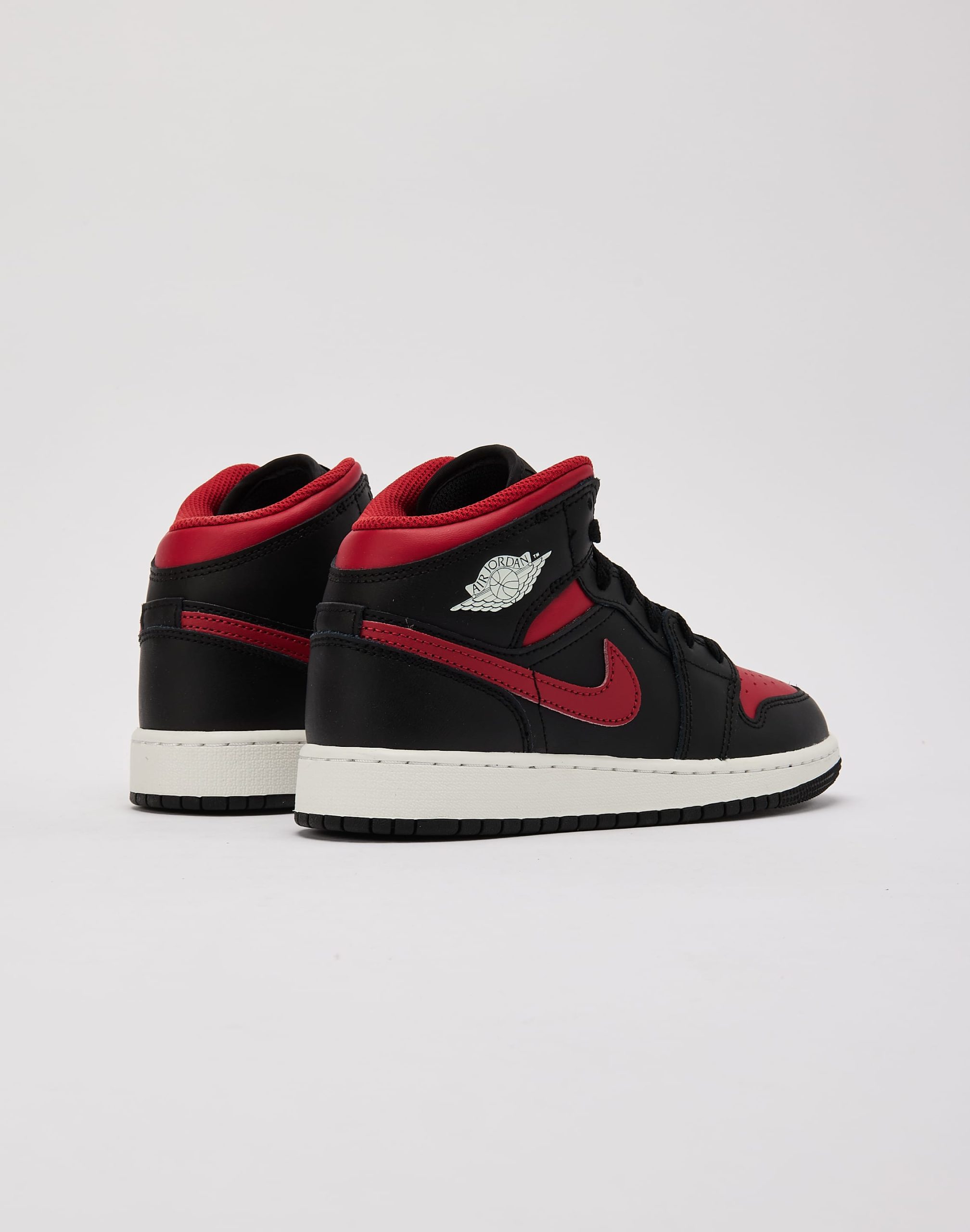 Jordan Air Jordan 1 Mid Grade-School - Image 3