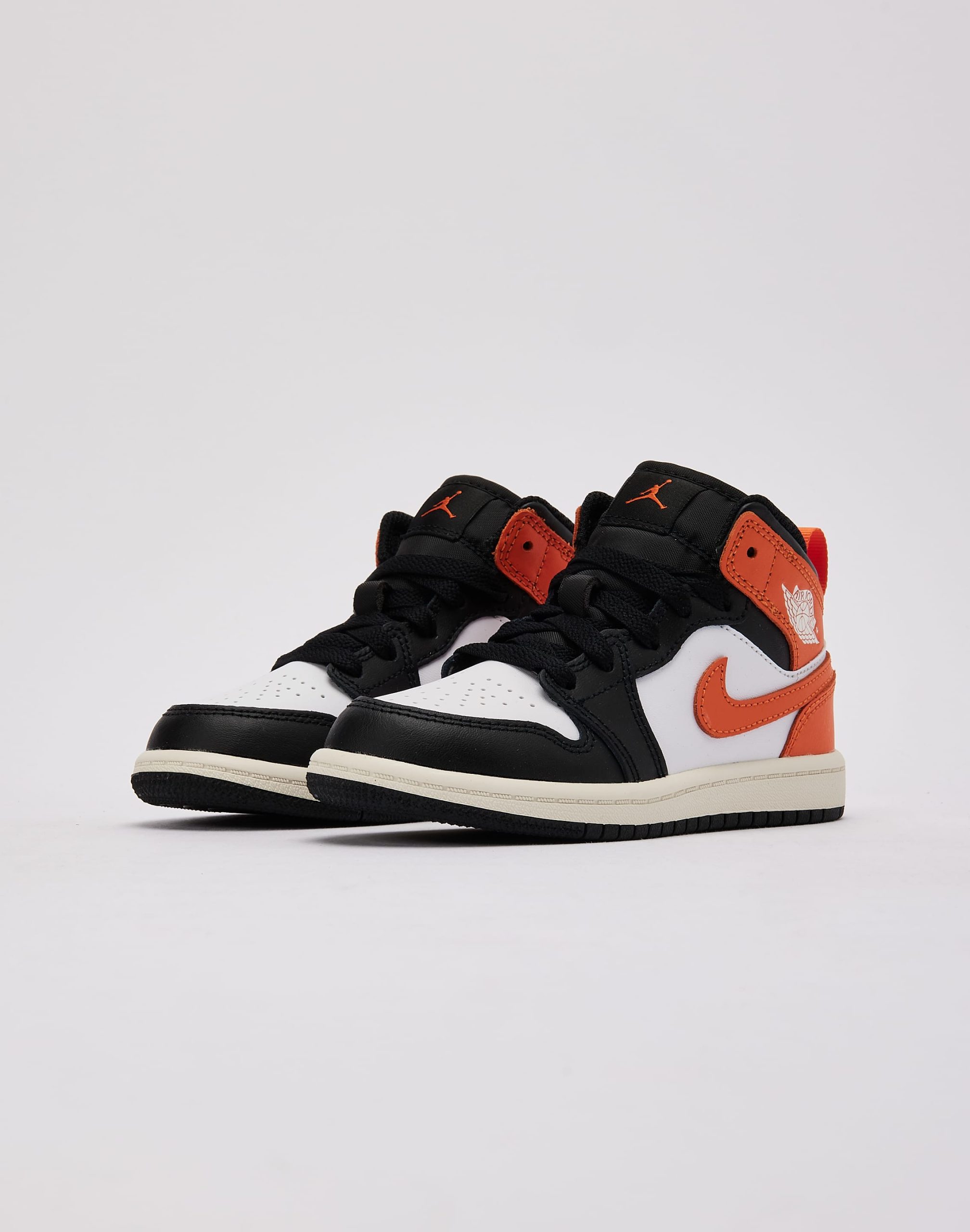 Jordan Air Jordan 1 Mid Pre-School - Image 2