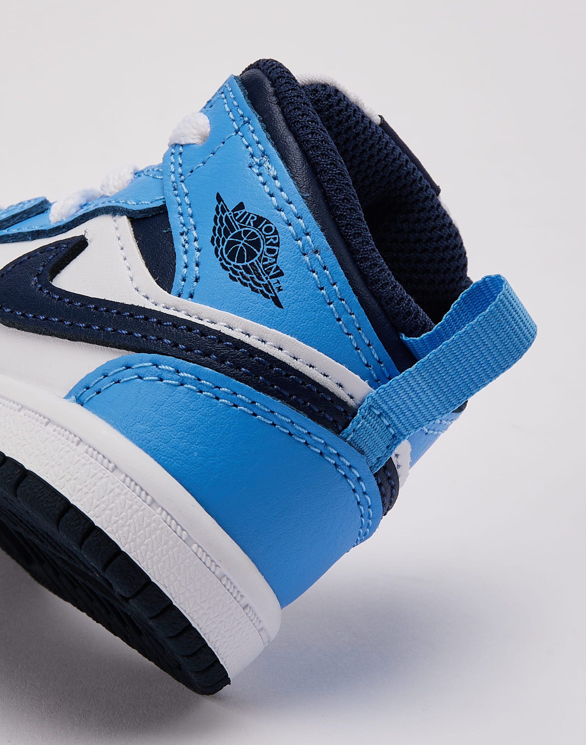 Jordan Air Jordan 1 Mid Toddler - Image 5