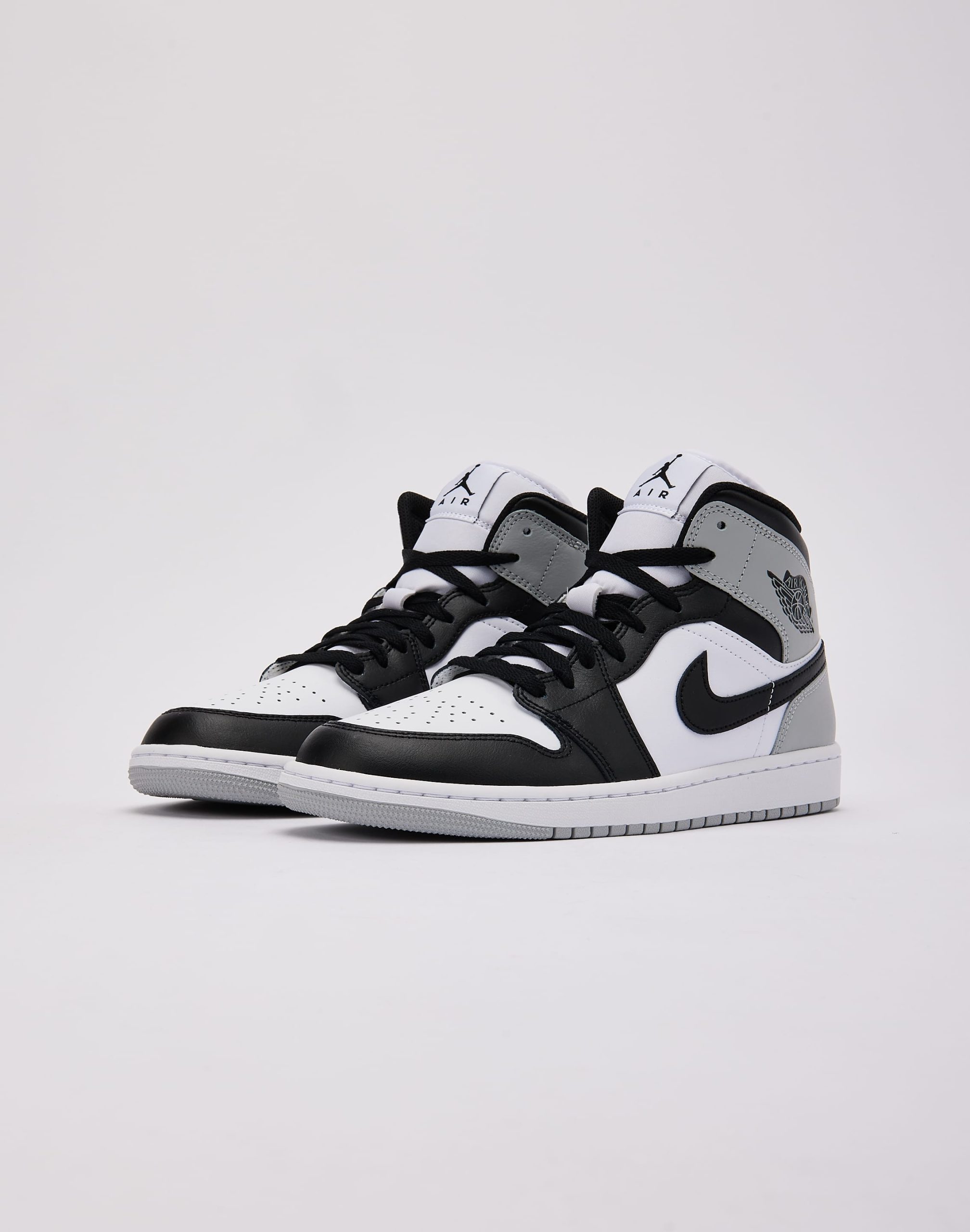 Jordan Air Jordan 1 Mid - Image 2