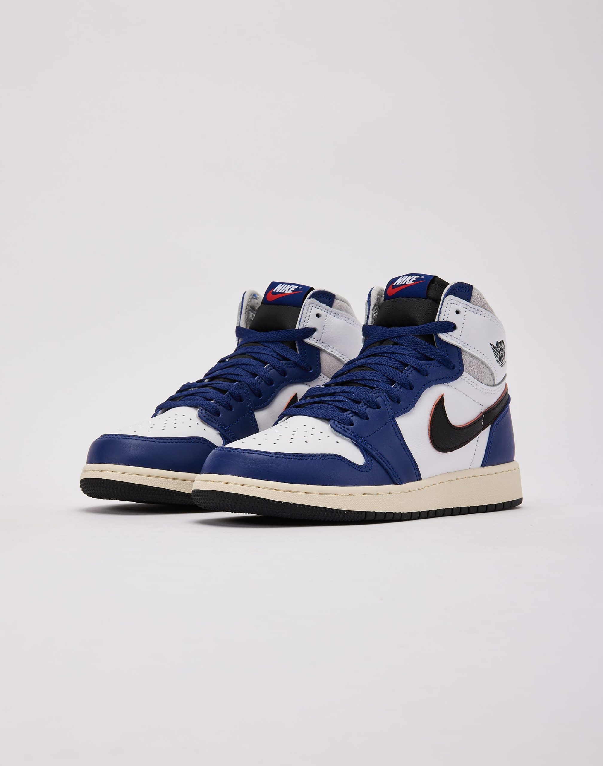 Jordan Air Jordan 1 Retro High OG 'Rare Air' Grade-School - Image 2