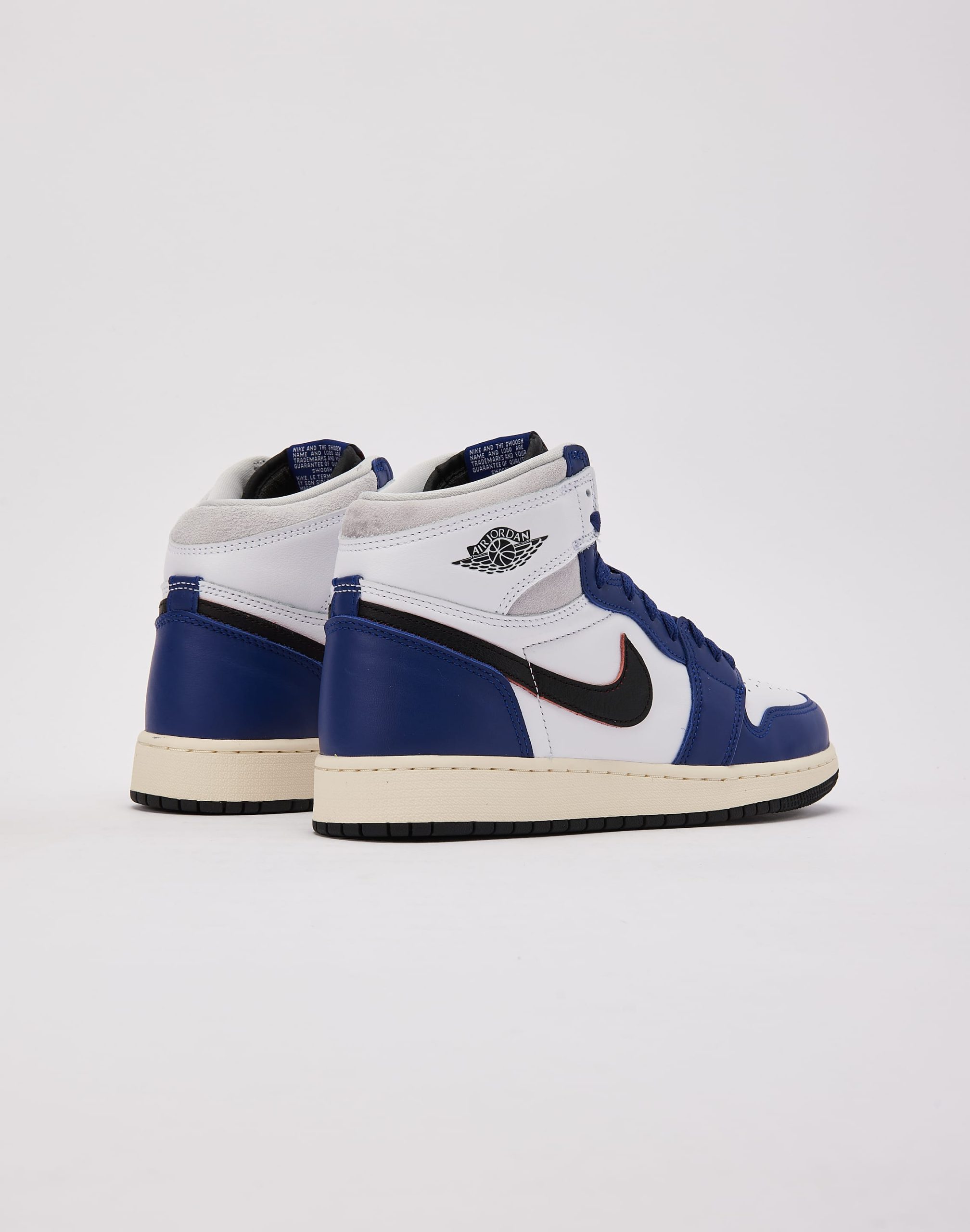Jordan Air Jordan 1 Retro High OG 'Rare Air' Grade-School - Image 3