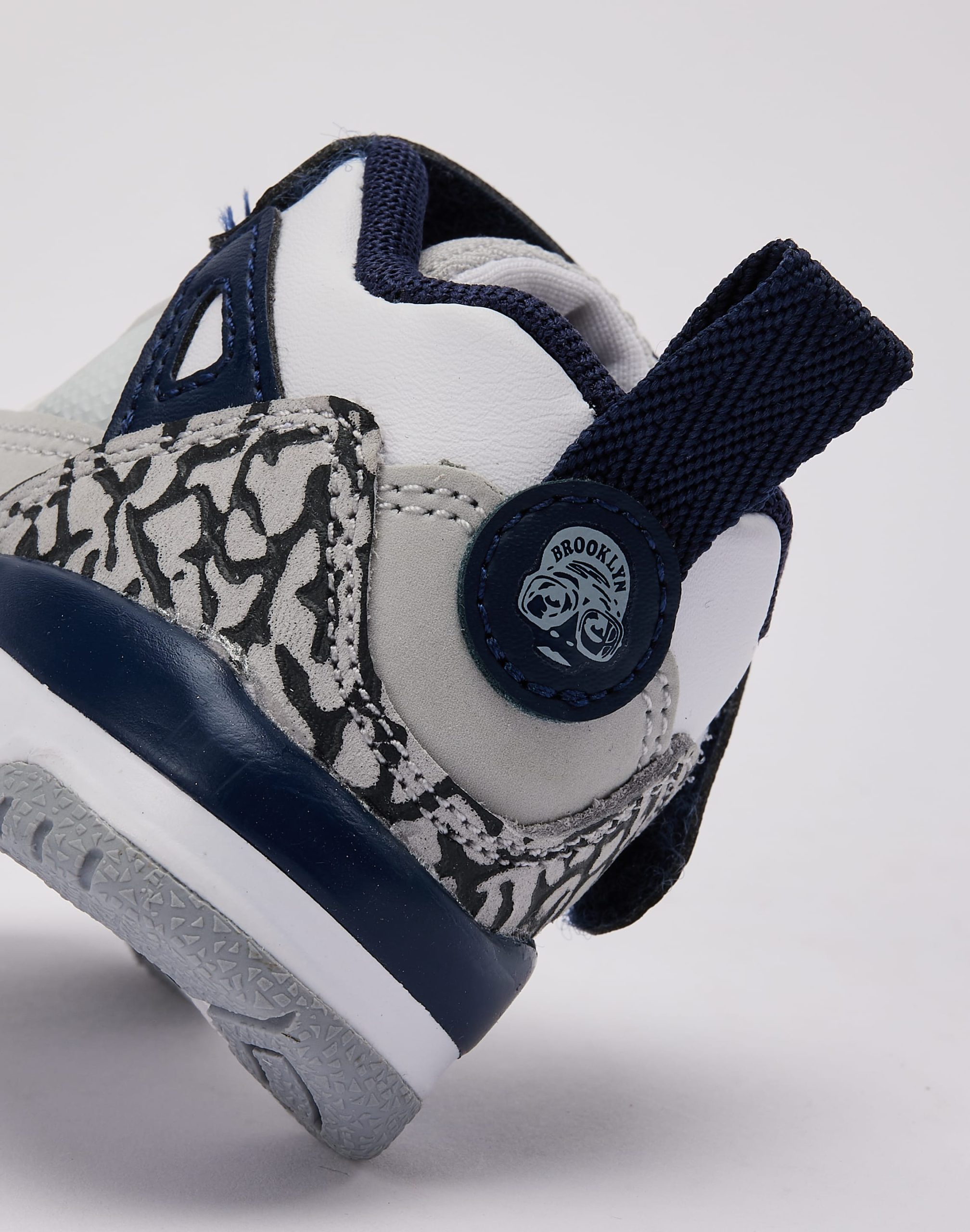 Jordan Spizike Low Toddler - Image 5