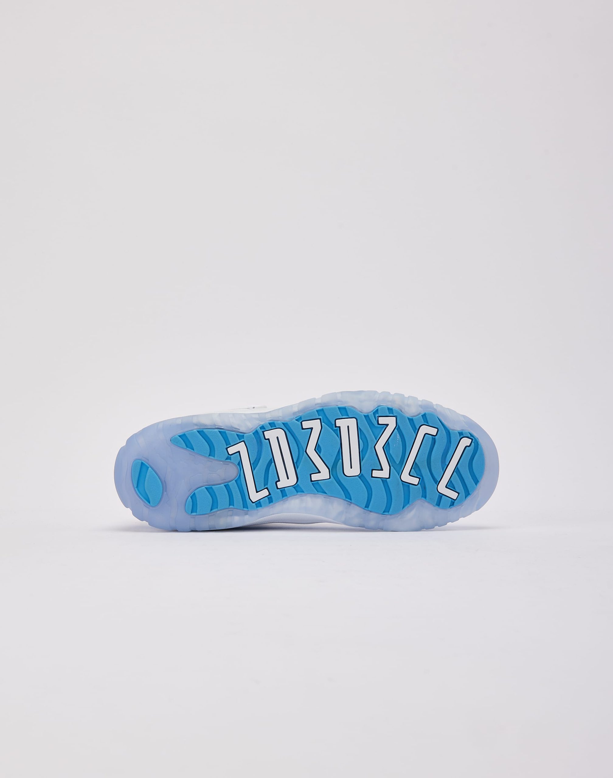 Jordan Air Jordan 11 Retro Low 'University Blue' Pre-School - Image 4