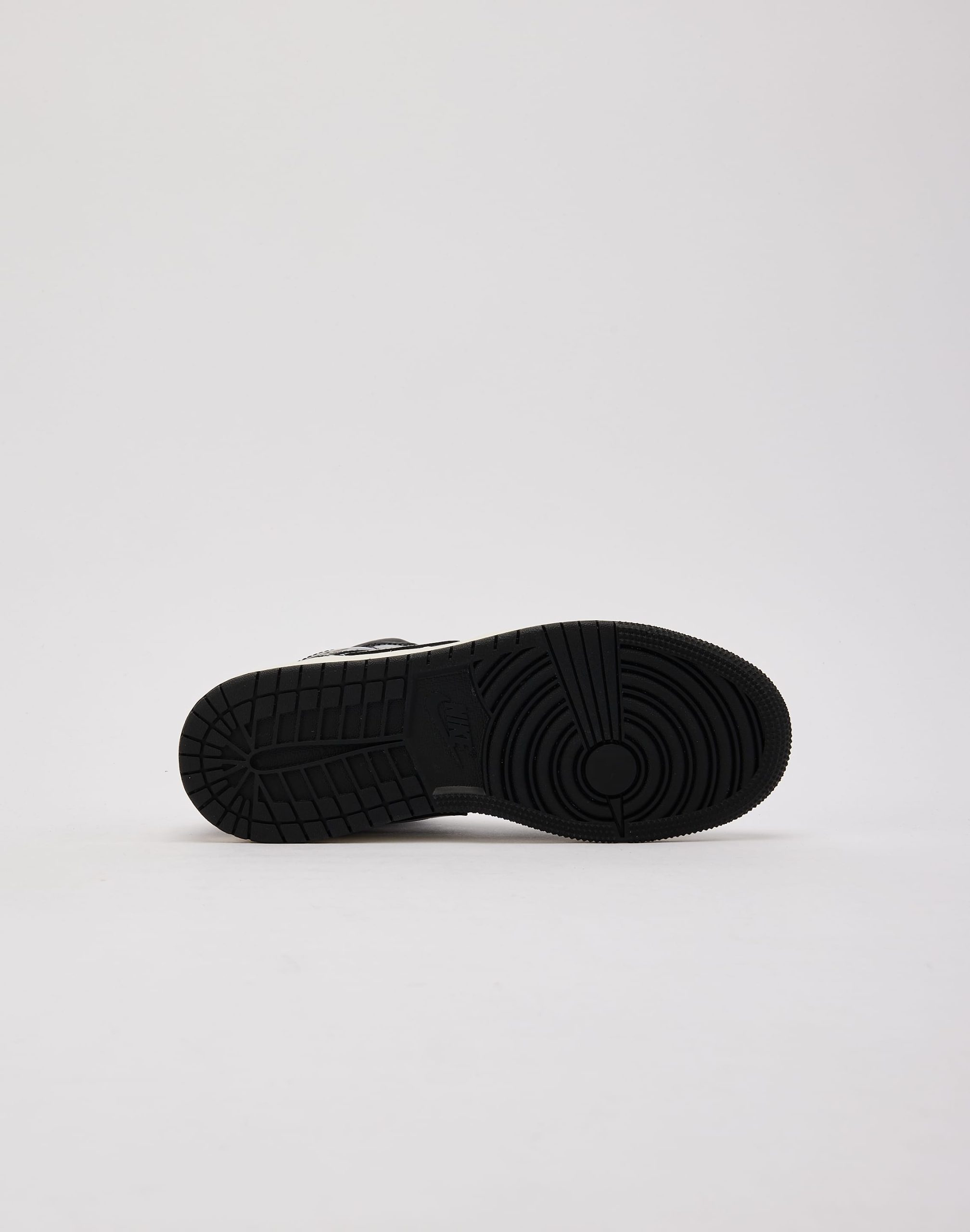 Jordan Air Jordan 1 Mid SE Grade-School - Image 4