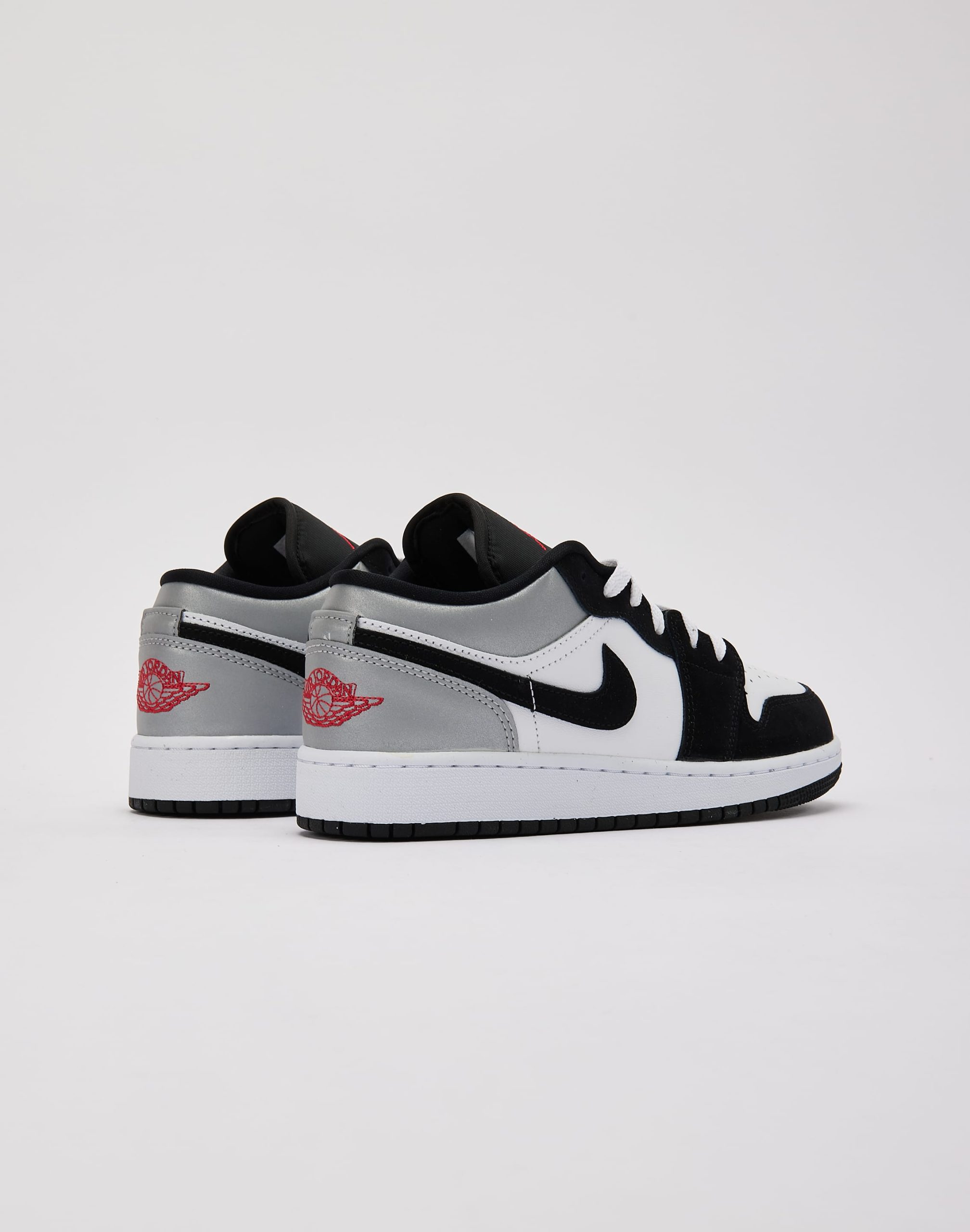 Jordan Air Jordan 1 Low SE Grade-School - Image 3