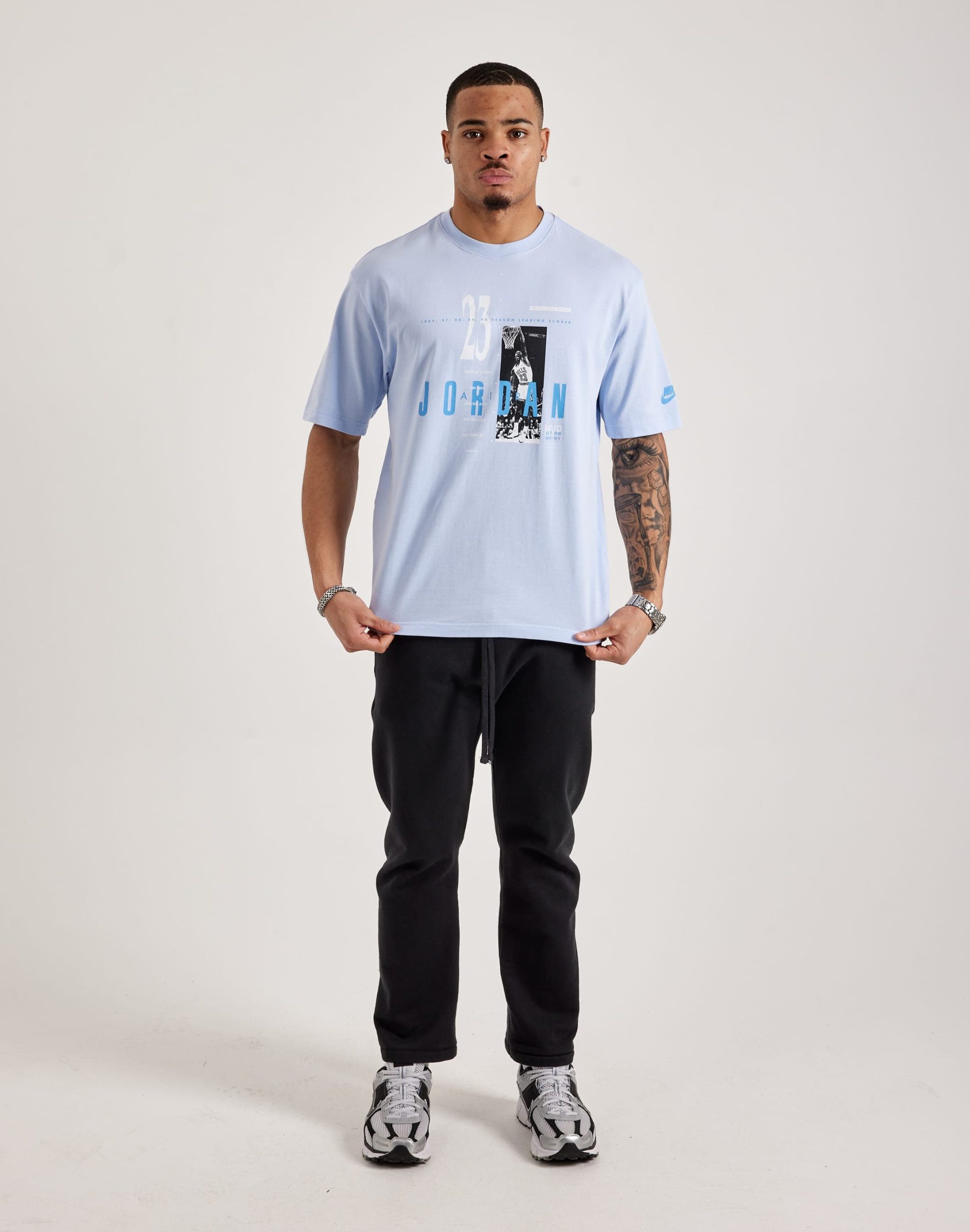 Jordan Reissue Graphic Tee - Image 4