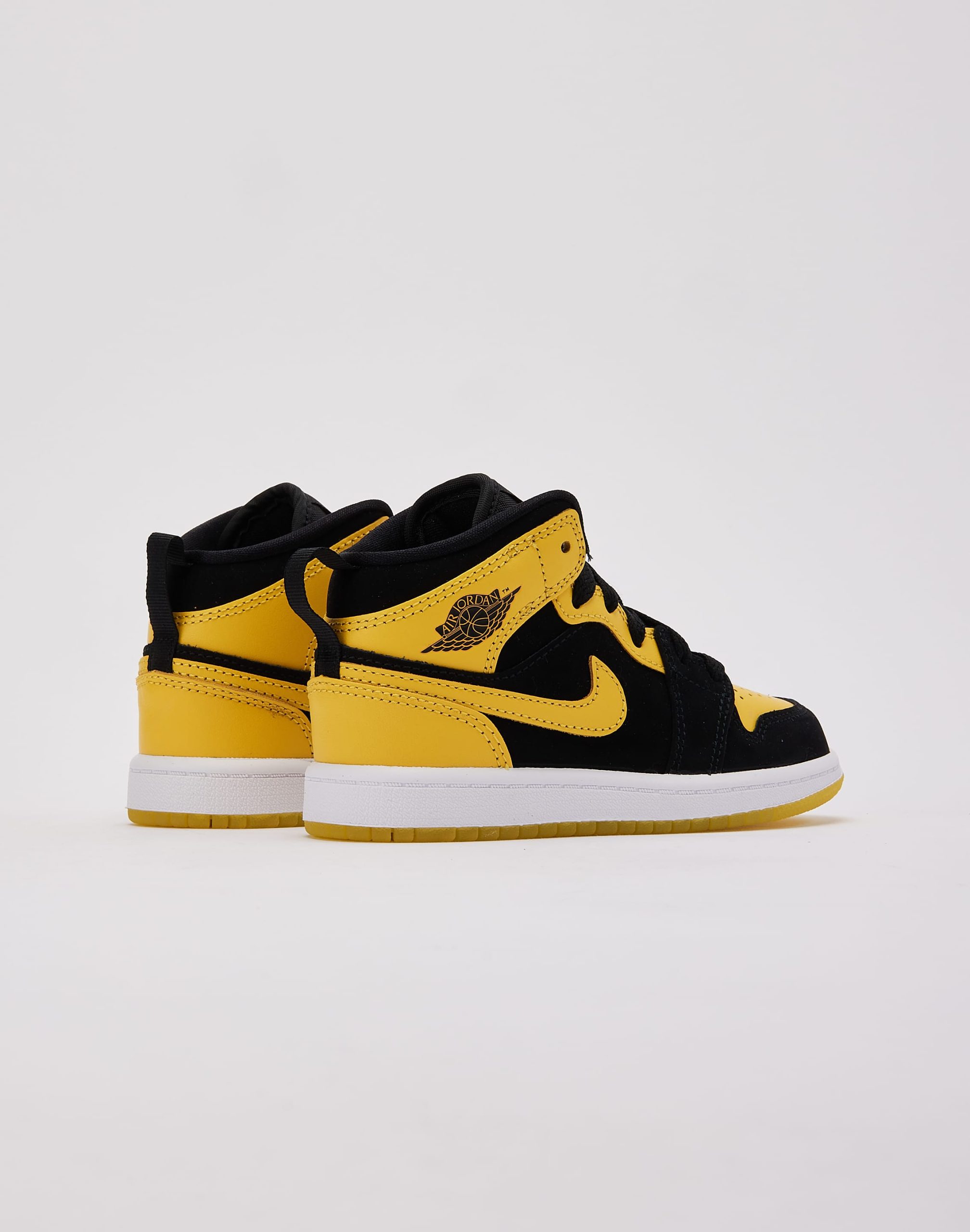Jordan Air Jordan 1 Mid SE 'New Love' Pre-School - Image 3