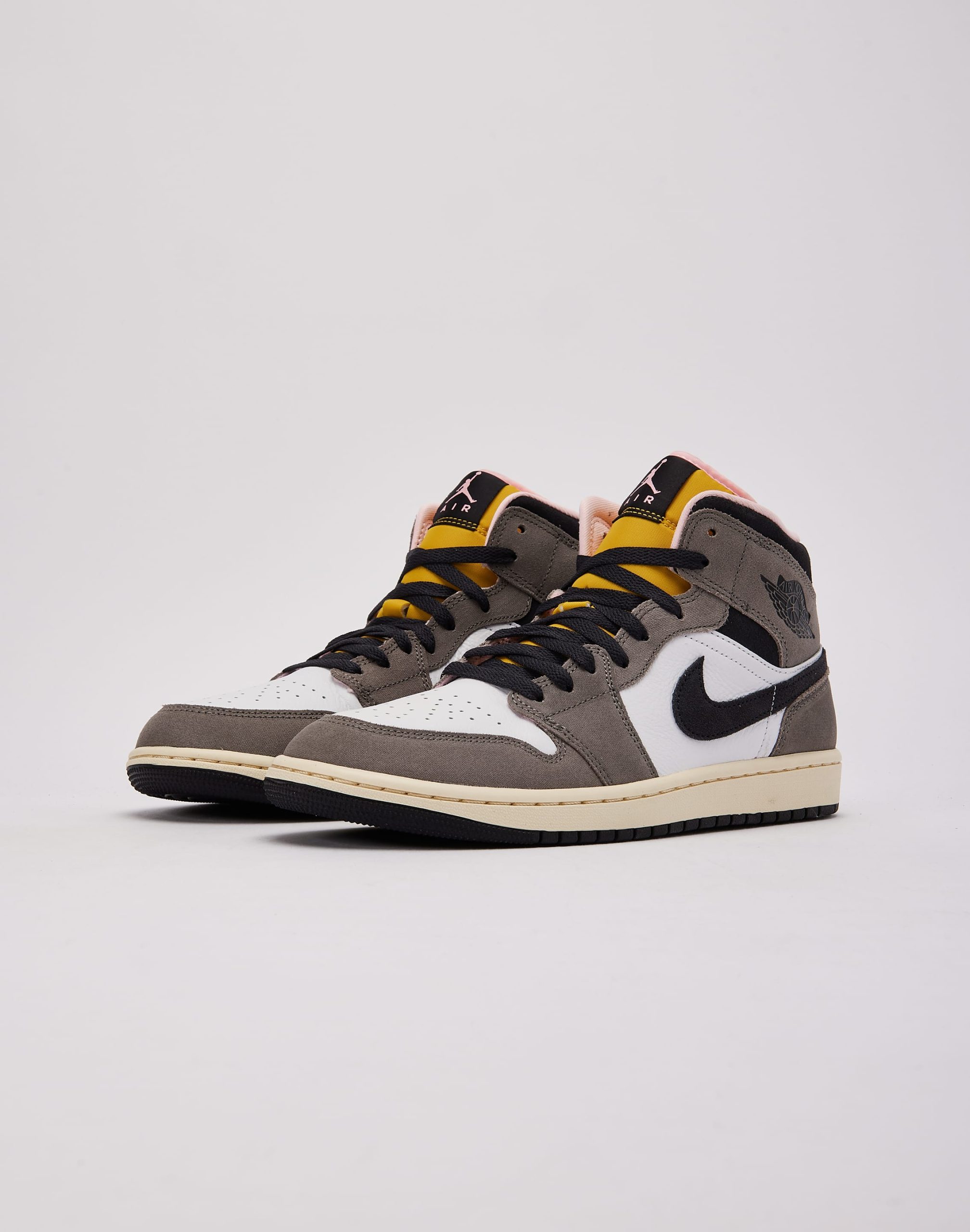 Jordan Air Jordan 1 Mid SE - Image 2