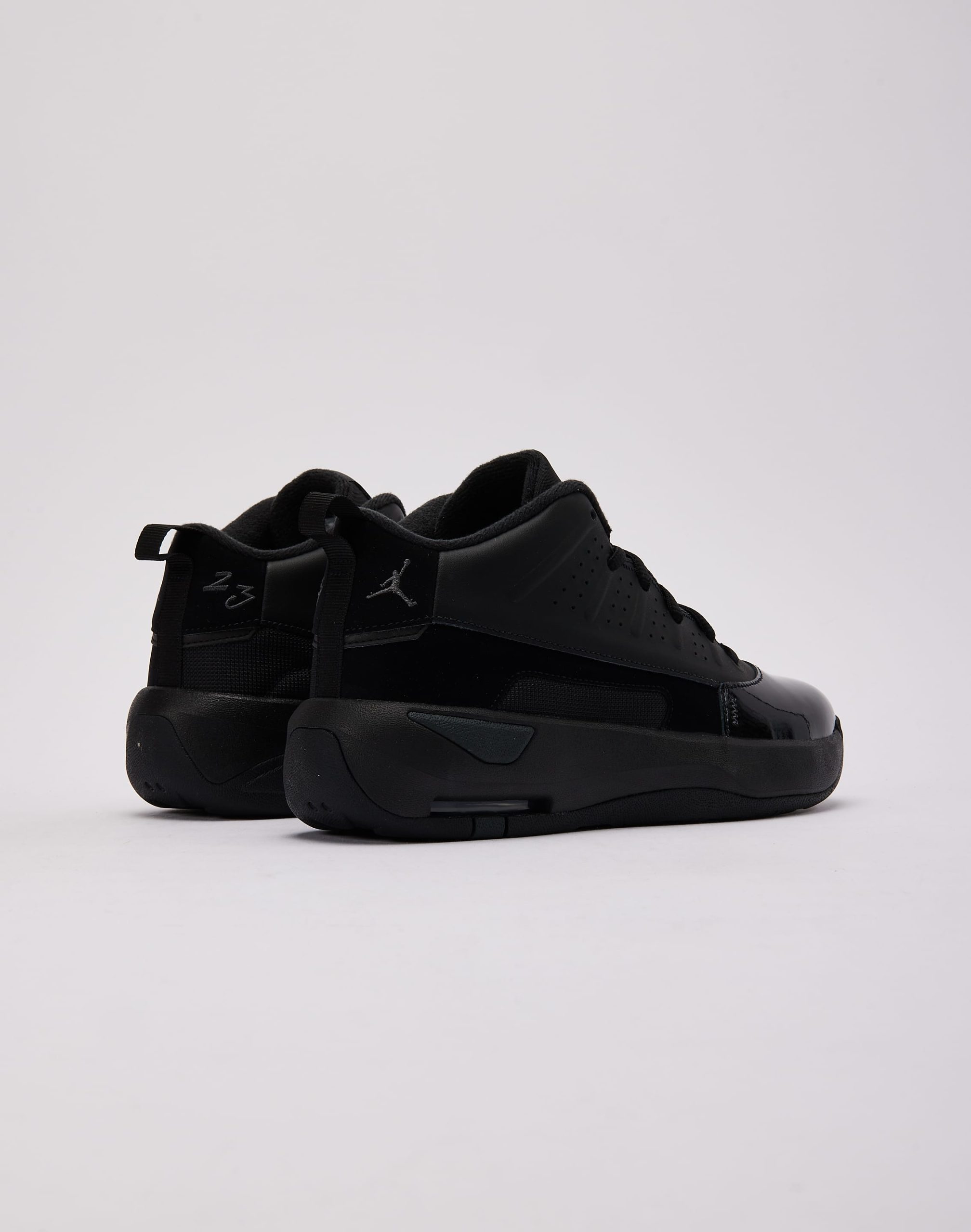 Jordan Max Aura 7 Grade-School - Image 3