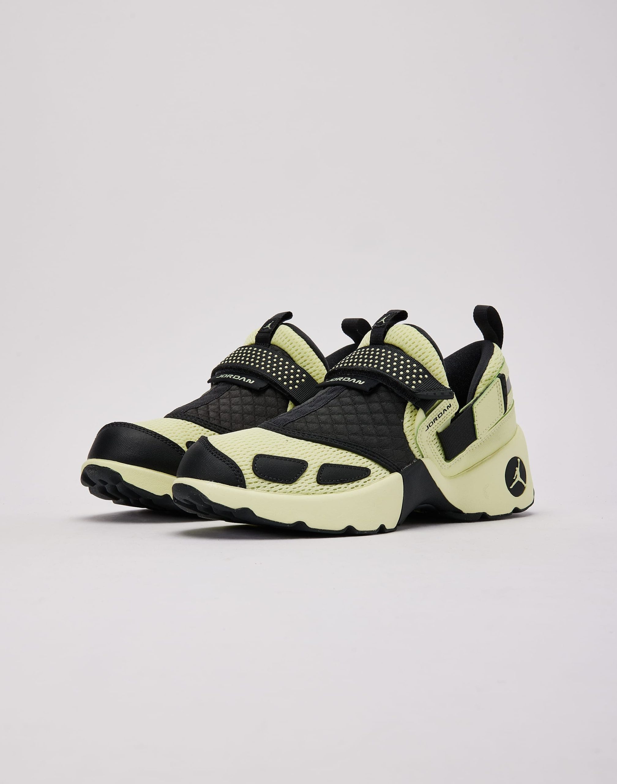 Jordan Trunner LX - Image 2