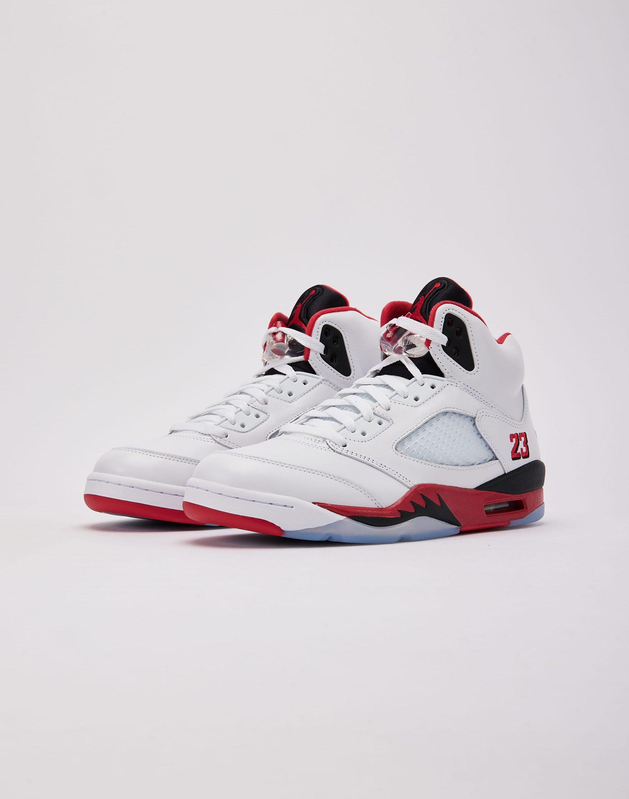 Jordan Air Jordan 5 Retro 'Fire Red Black Tongue' - Image 2