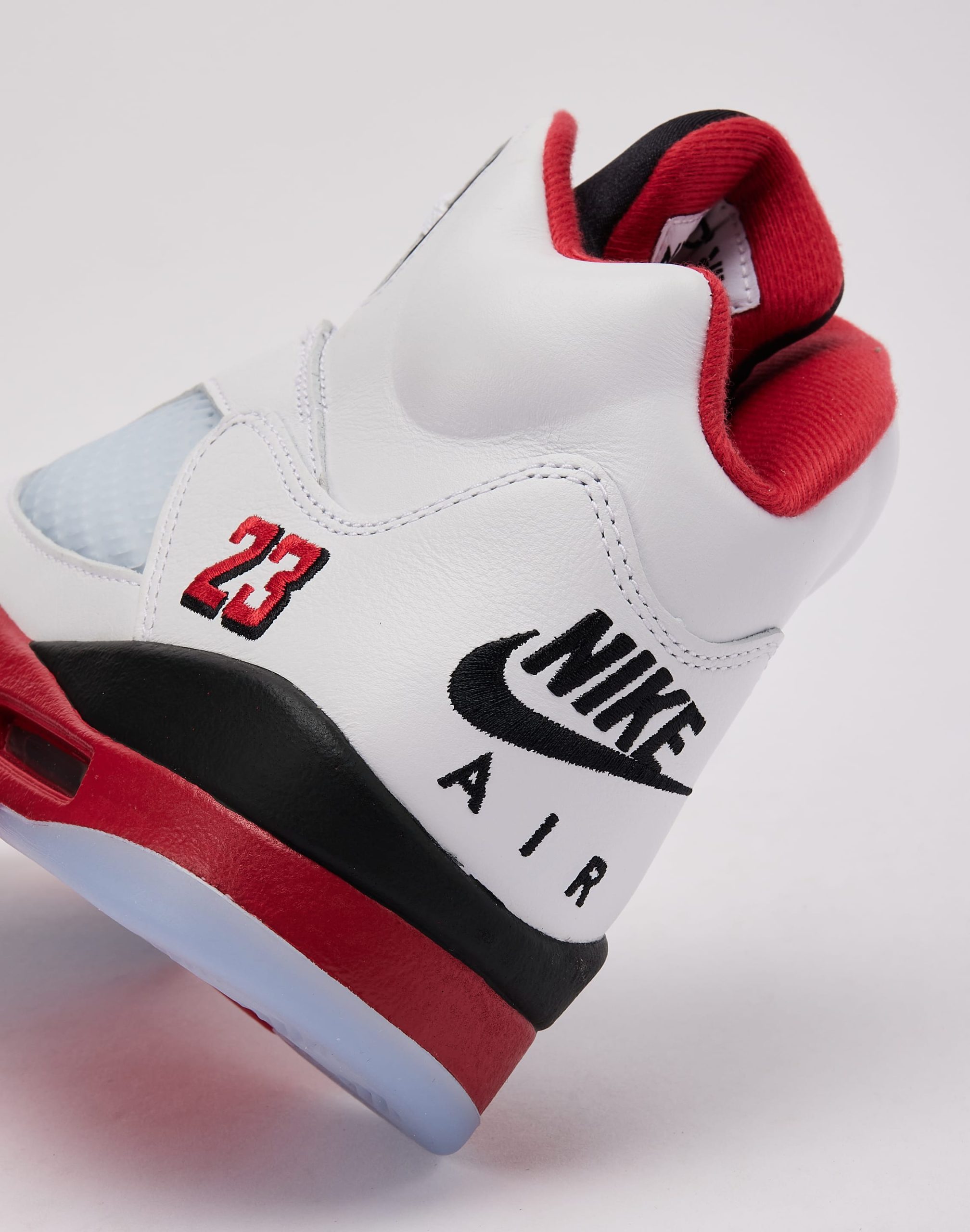 Jordan Air Jordan 5 Retro 'Fire Red Black Tongue' - Image 5