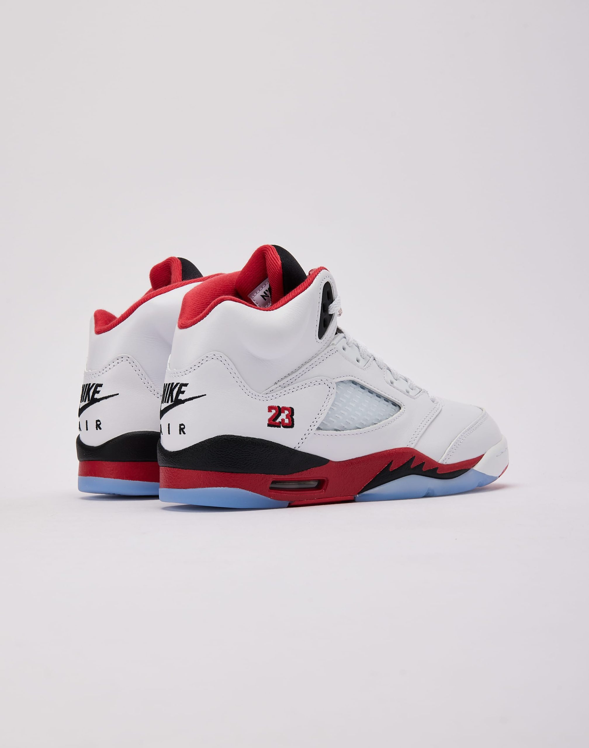Jordan Air Jordan 5 Retro 'Fire Red' Grade-School - Image 3