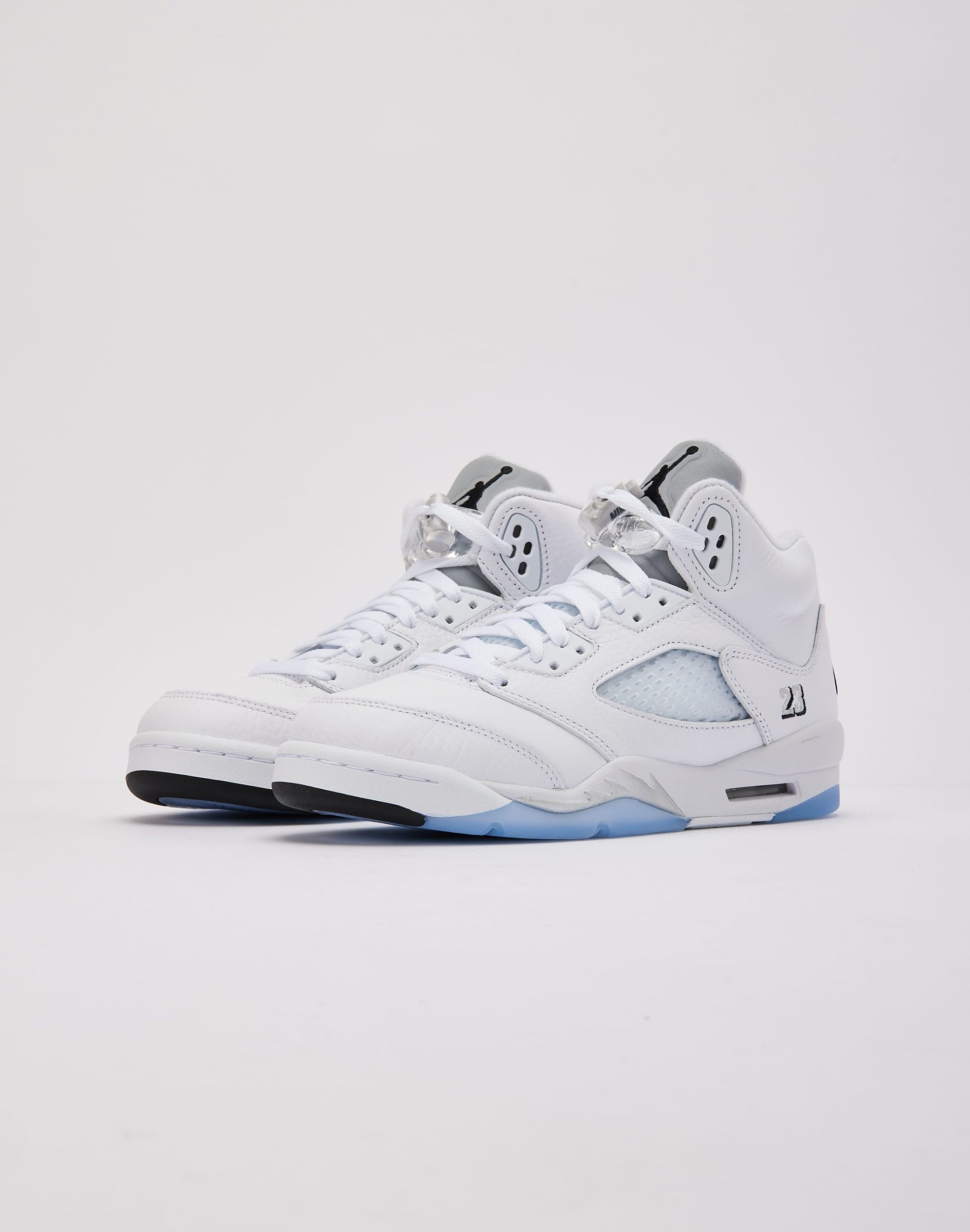 Jordan Air Jordan 5 Retro 'White Metallic' Grade-School - Image 2
