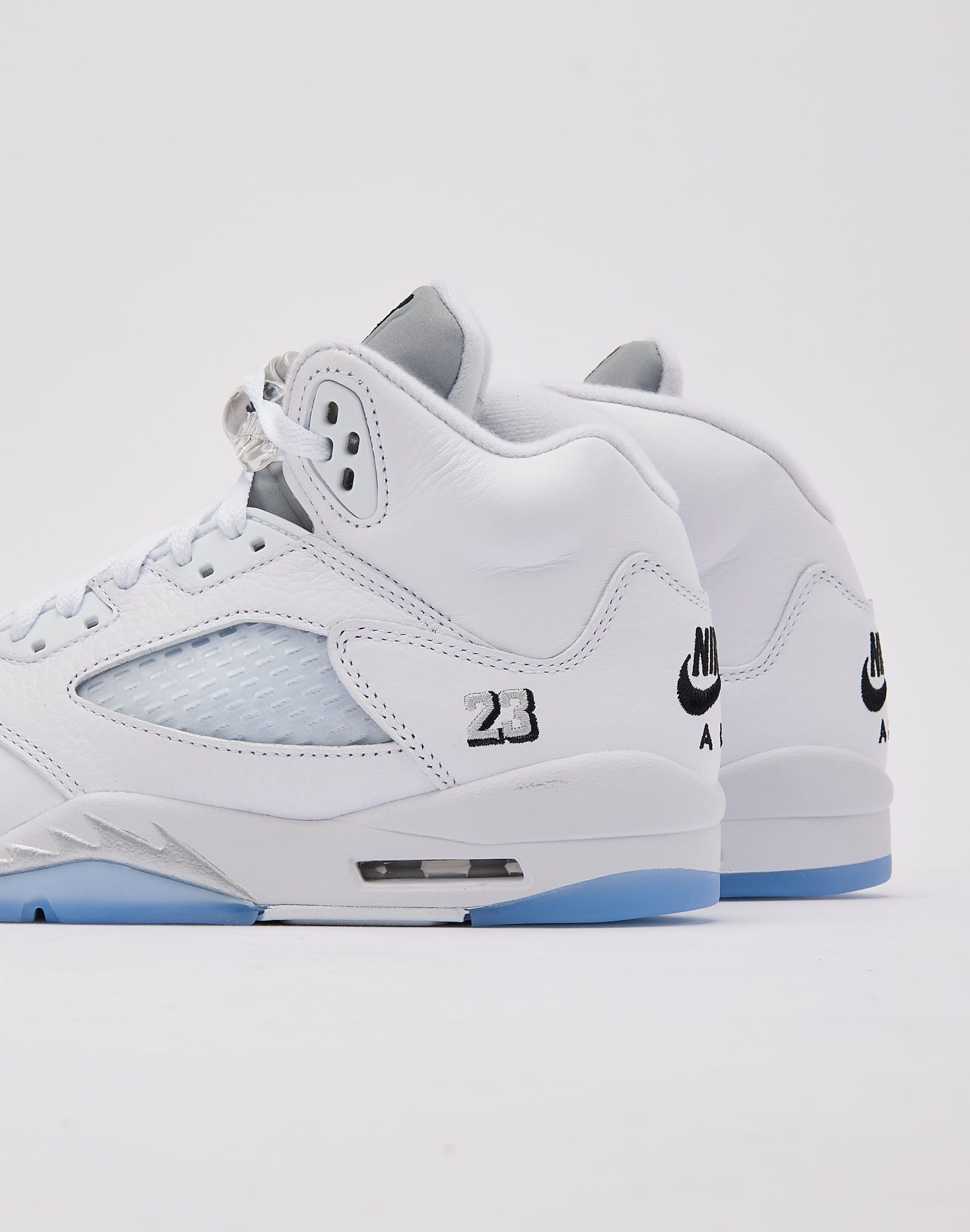 Jordan Air Jordan 5 Retro 'White Metallic' Grade-School - Image 6