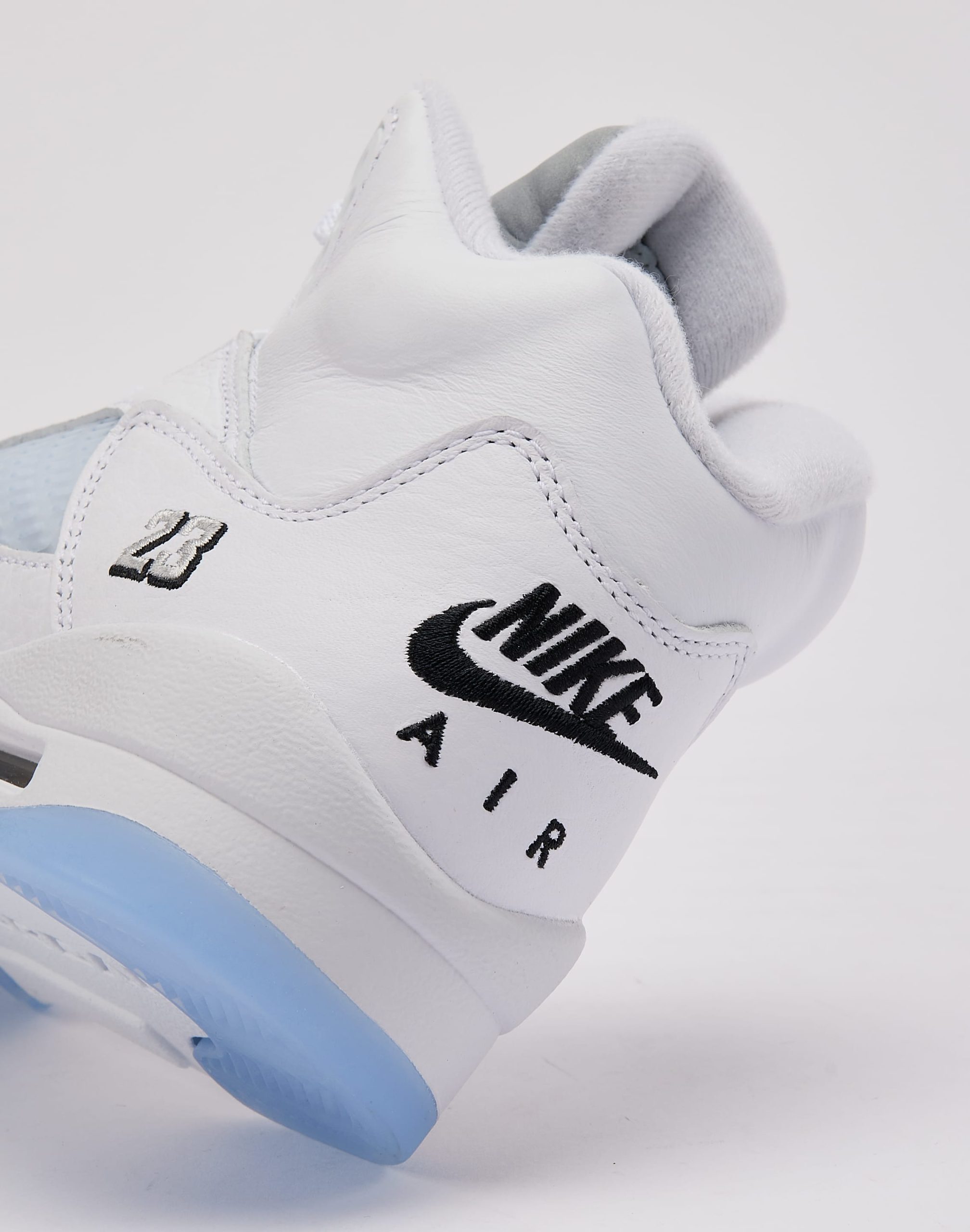 Jordan Air Jordan 5 Retro 'White Metallic' Grade-School - Image 5