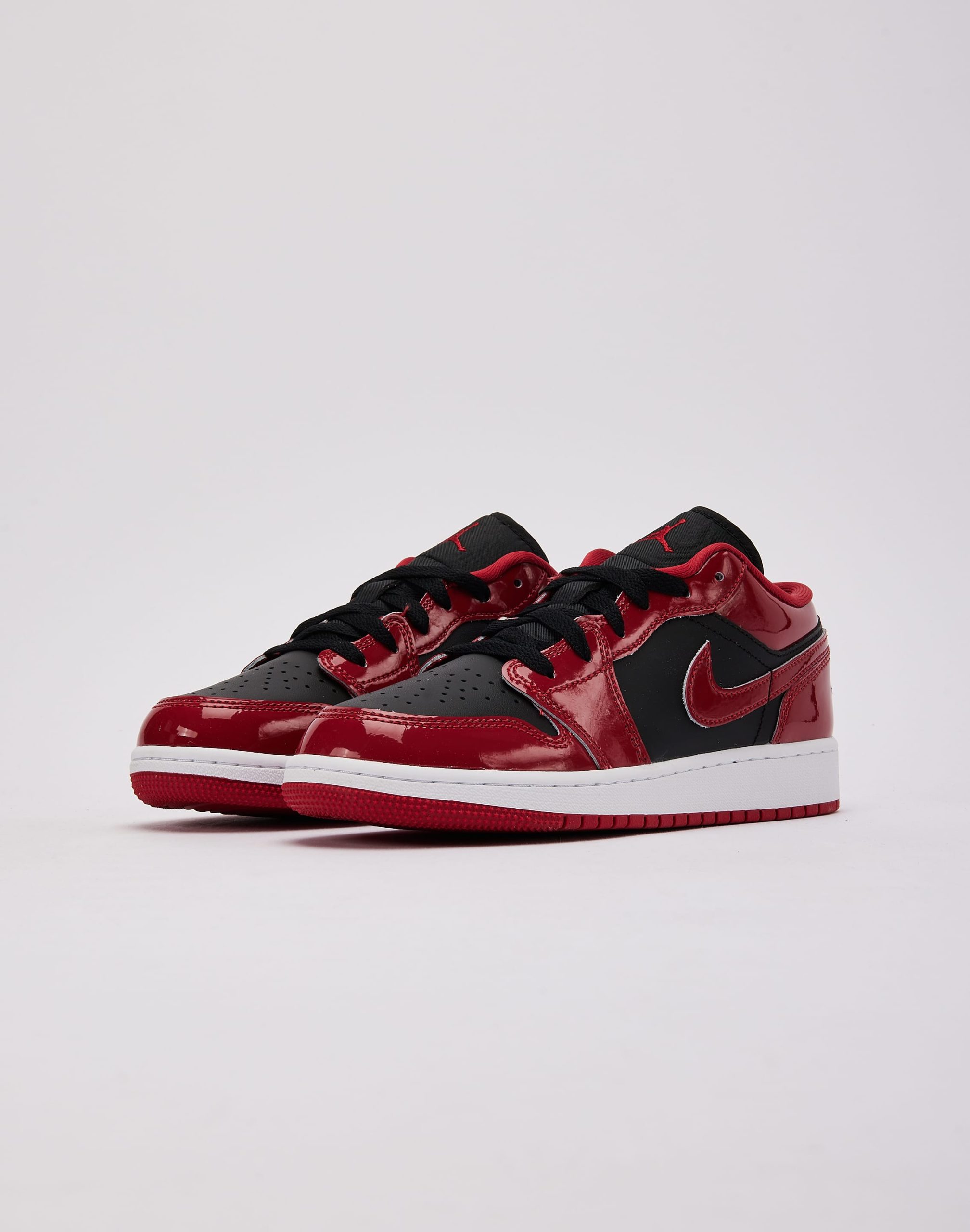 Jordan Air Jordan 1 Low SE Grade-School - Image 2