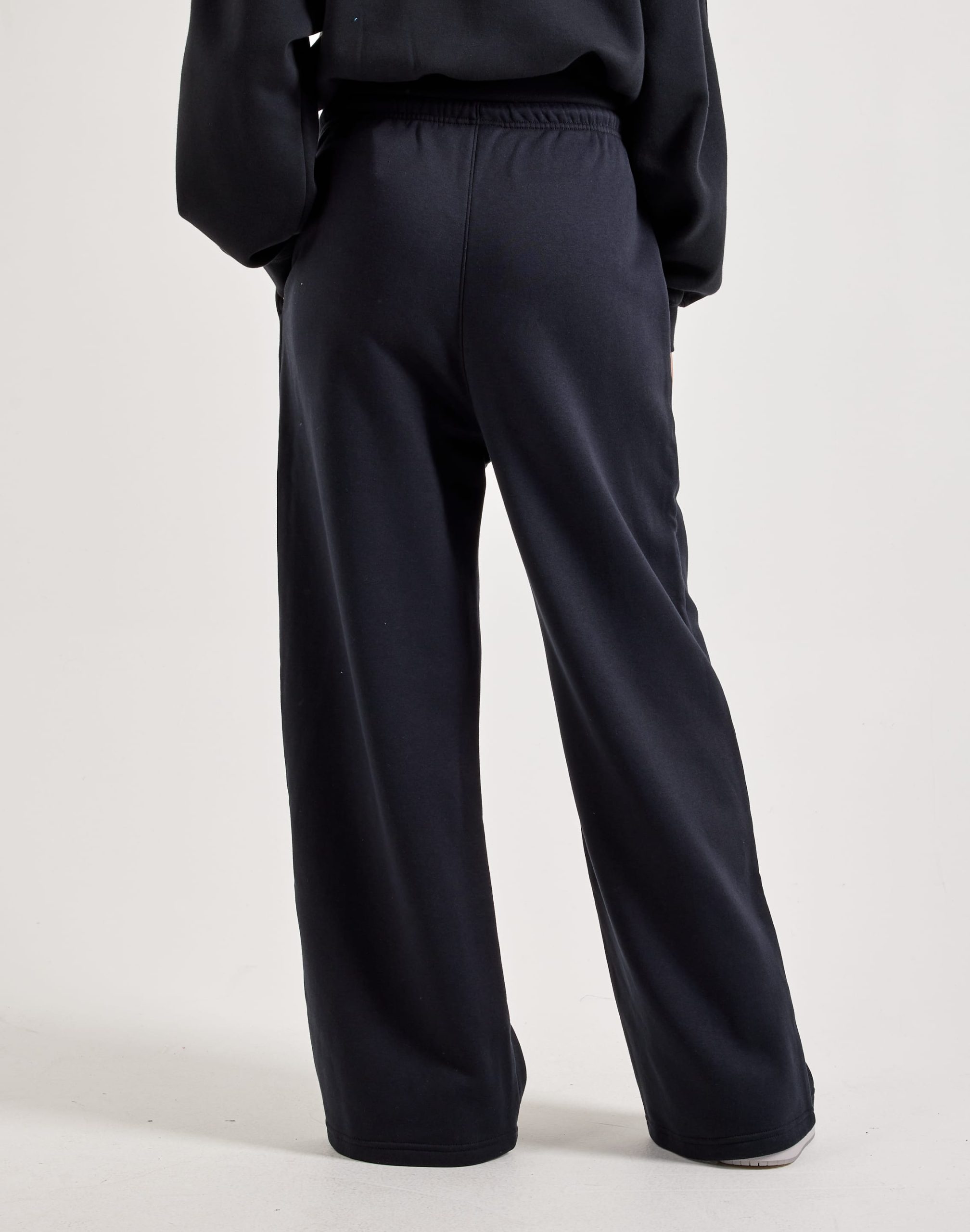 Jordan Brooklyn Fleece Open-Hem Pants - Image 4